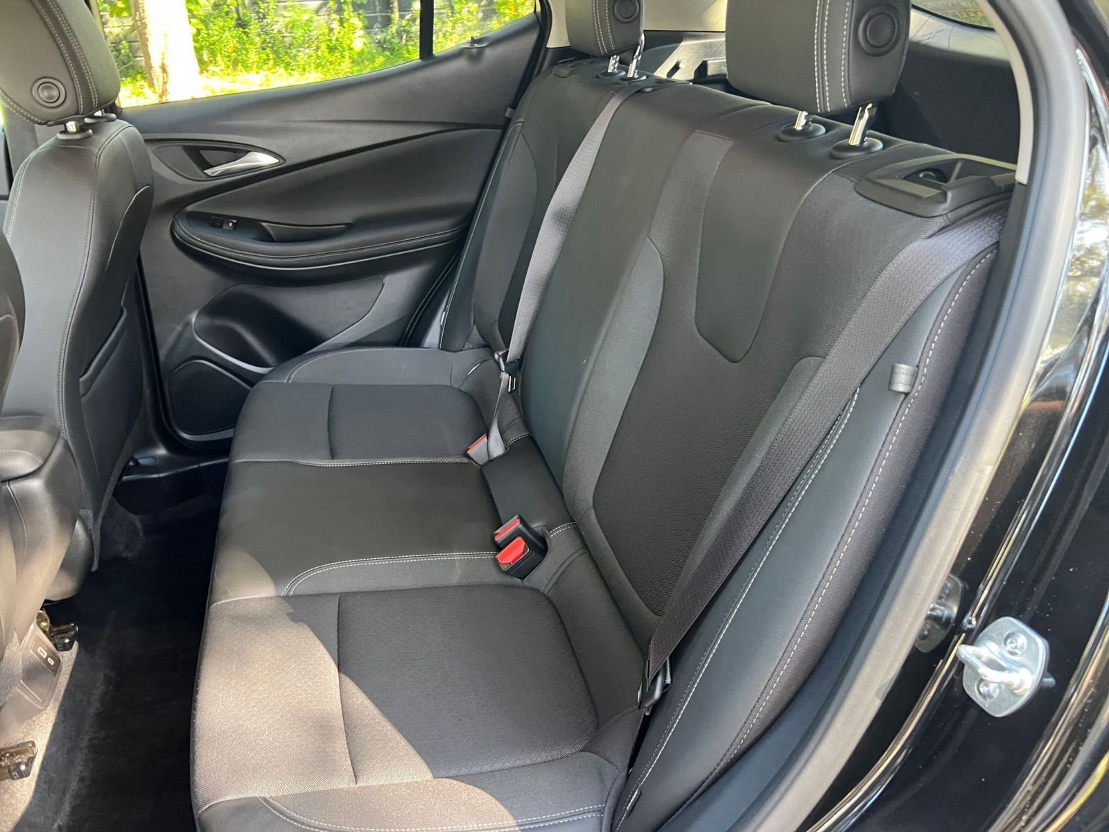 Thumbnail: 2025 Buick Encore GX - 32