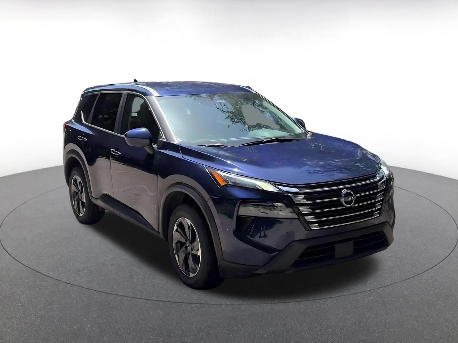 Thumbnail: 2025 Nissan Rogue - 3