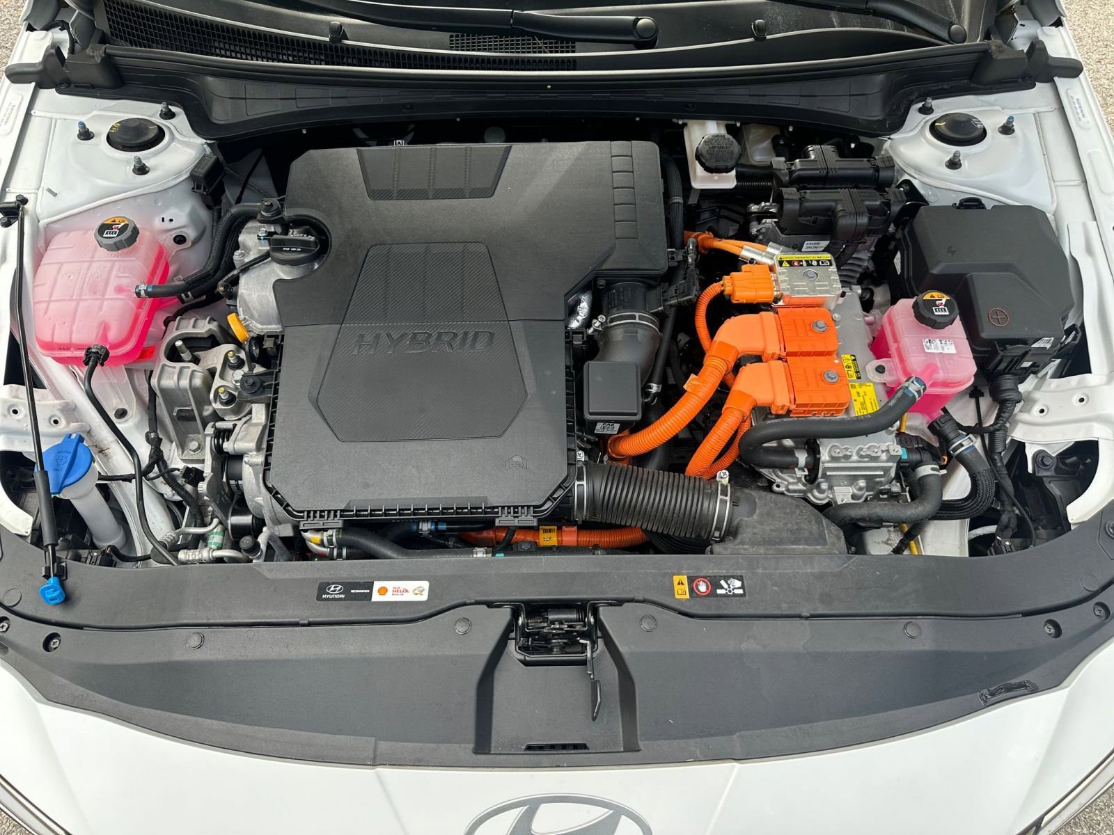 Thumbnail: 2025 Hyundai Elantra - 25