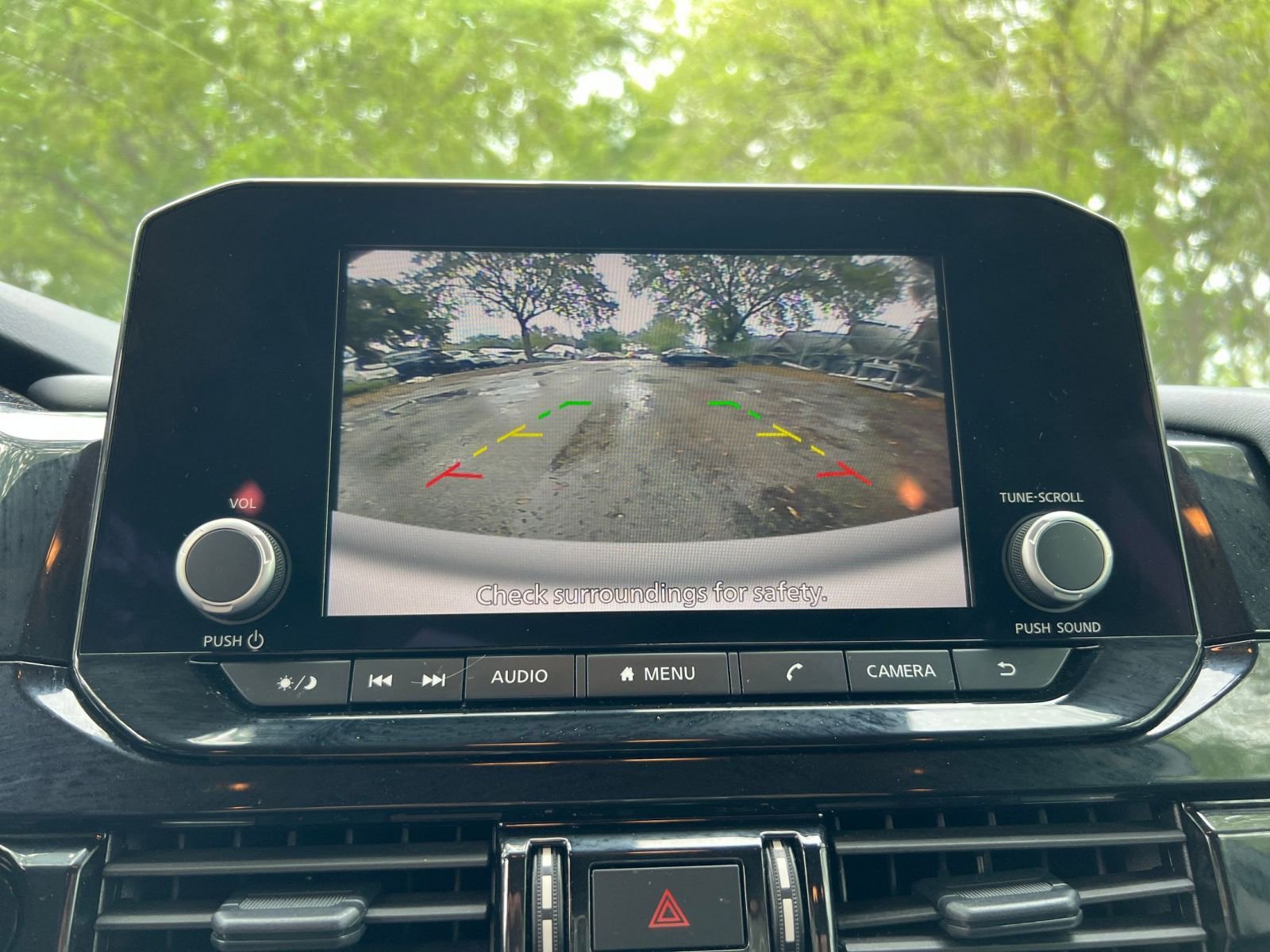 Thumbnail: 2025 Nissan Pathfinder - 27