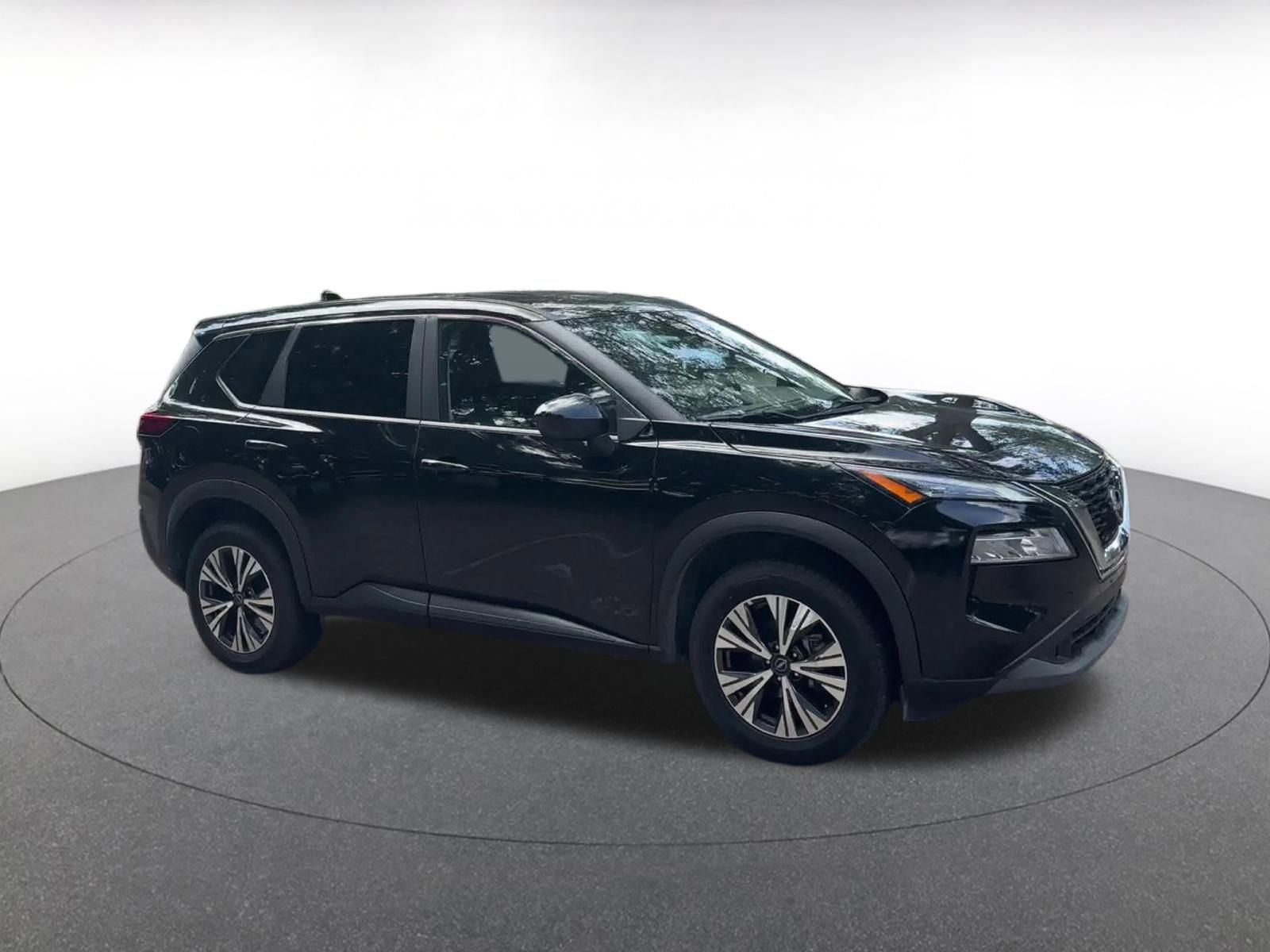 Thumbnail: 2023 Nissan Rogue - 2