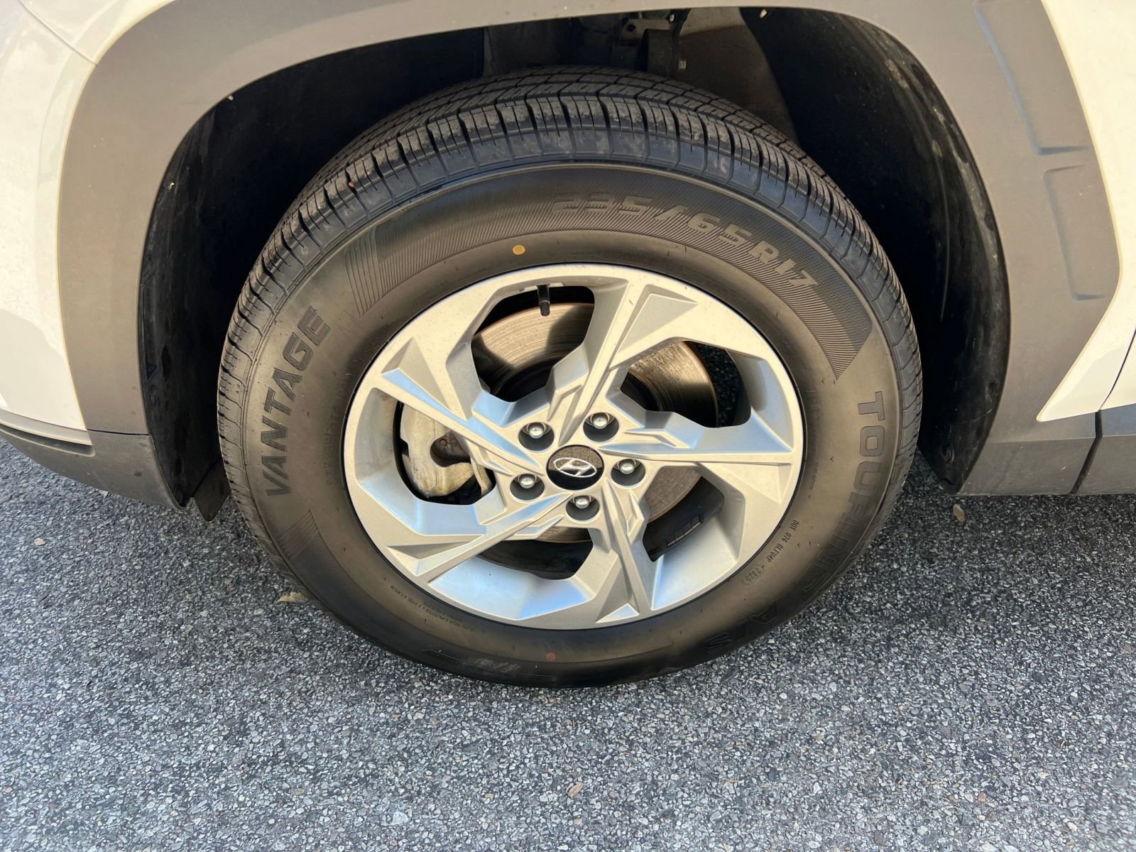 Thumbnail: 2024 Hyundai Tucson - 27