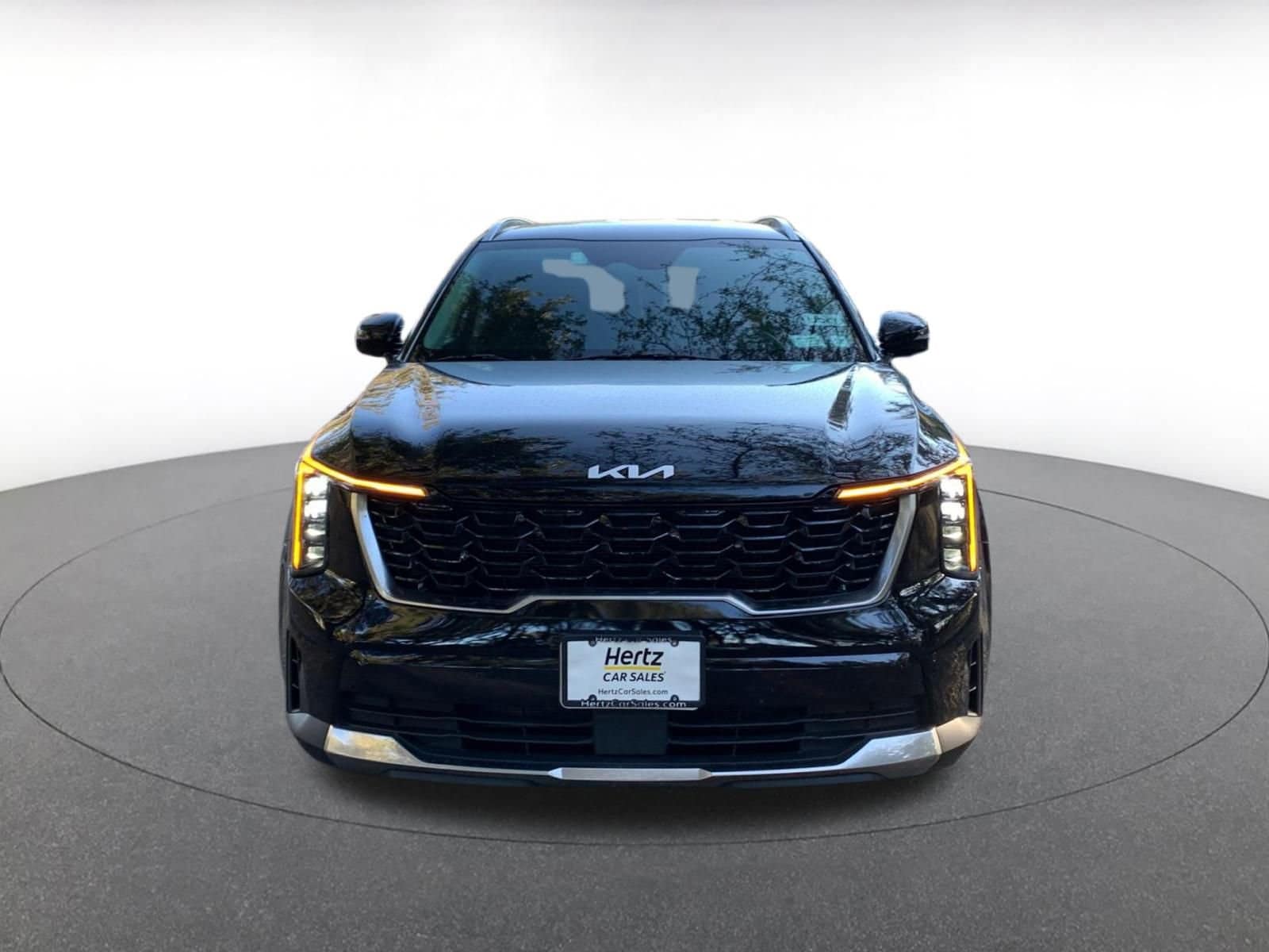 Thumbnail: 2024 Kia Sorento - 2