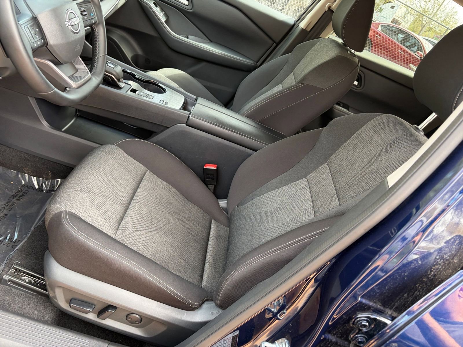 Thumbnail: 2025 Nissan Rogue - 33