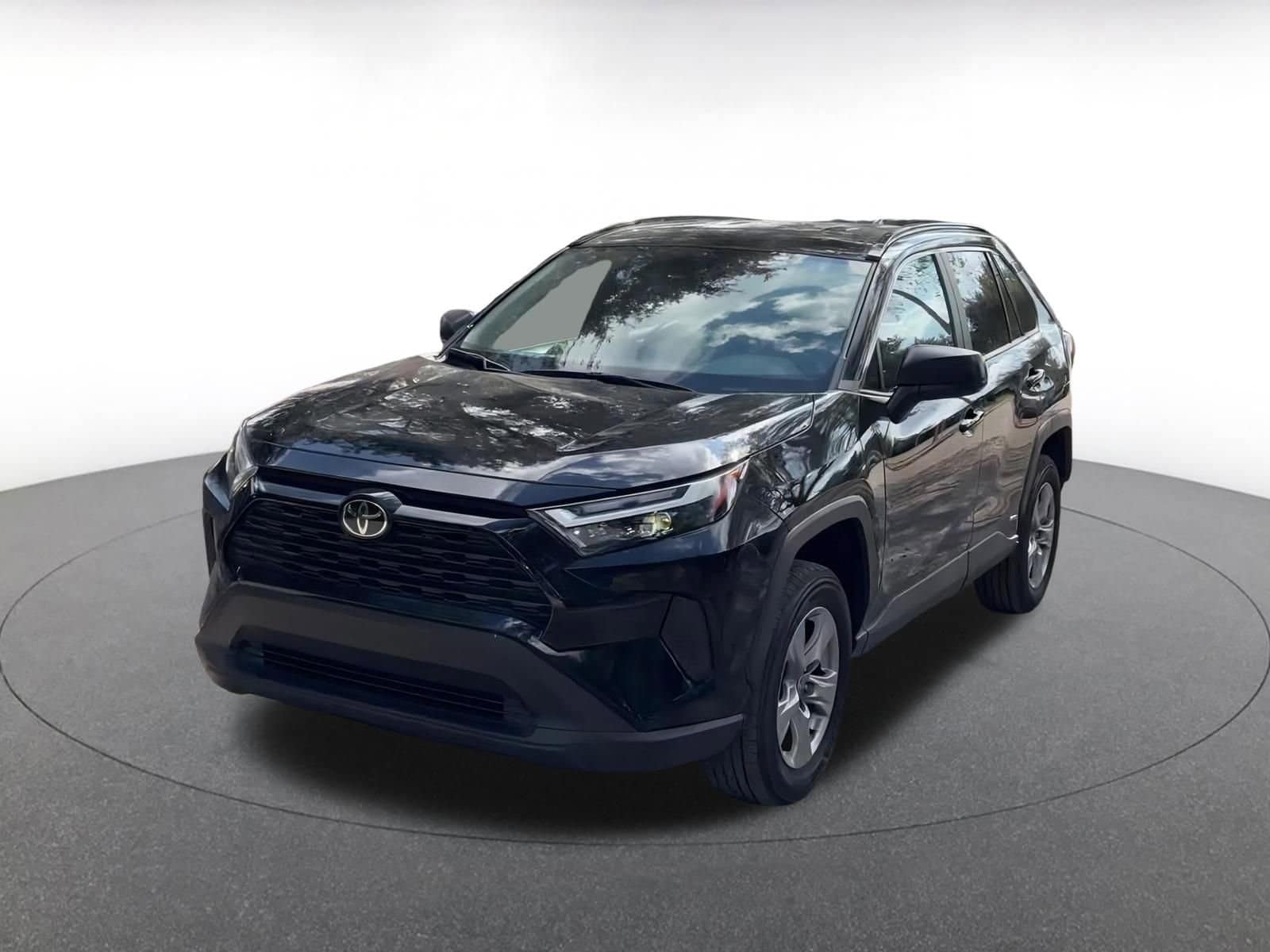 Thumbnail: 2025 Toyota RAV4 - 7