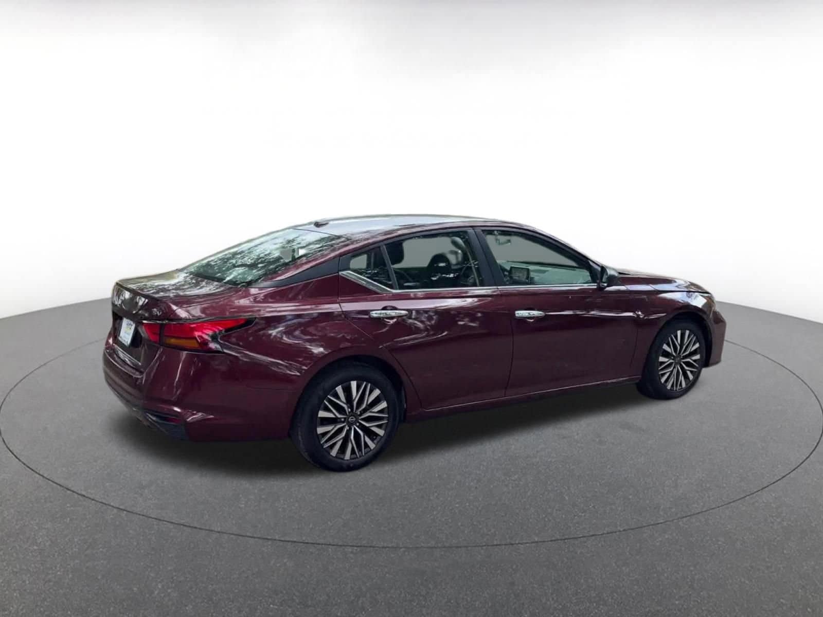 Thumbnail: 2024 Nissan Altima - 15