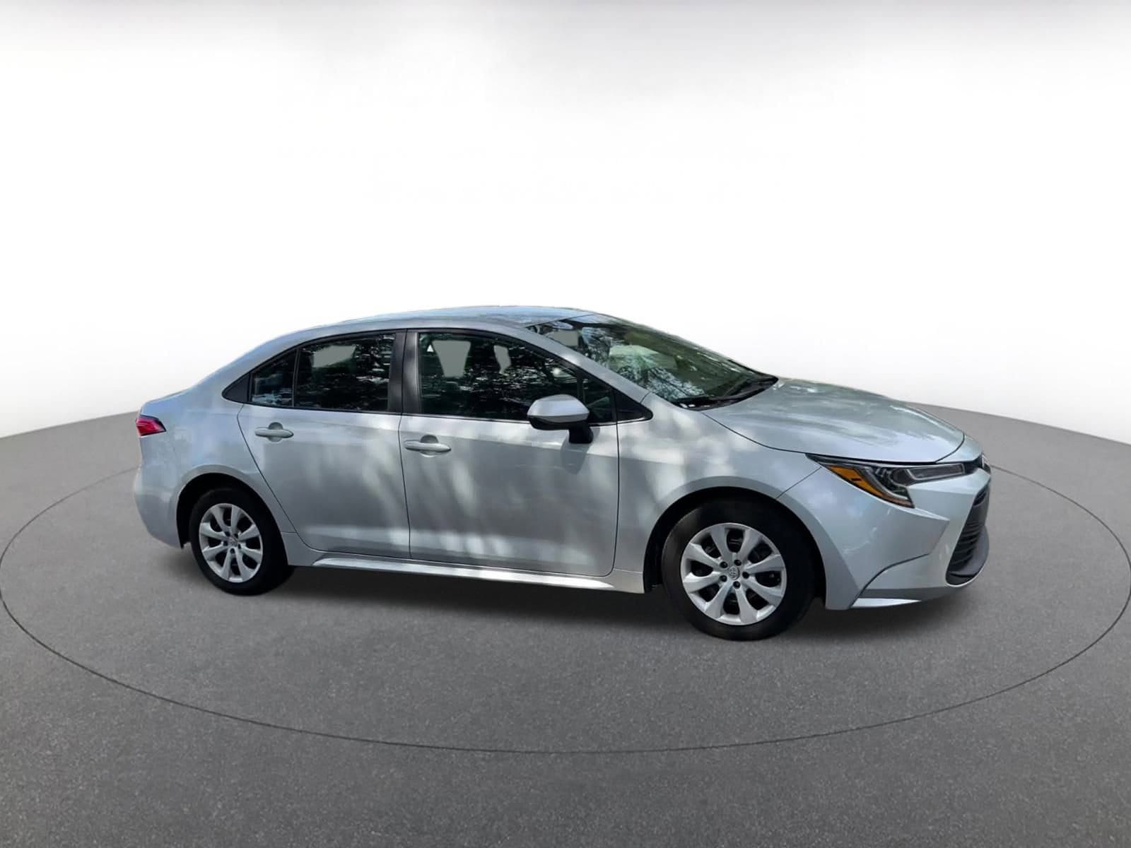 Thumbnail: 2024 Toyota Corolla - 2