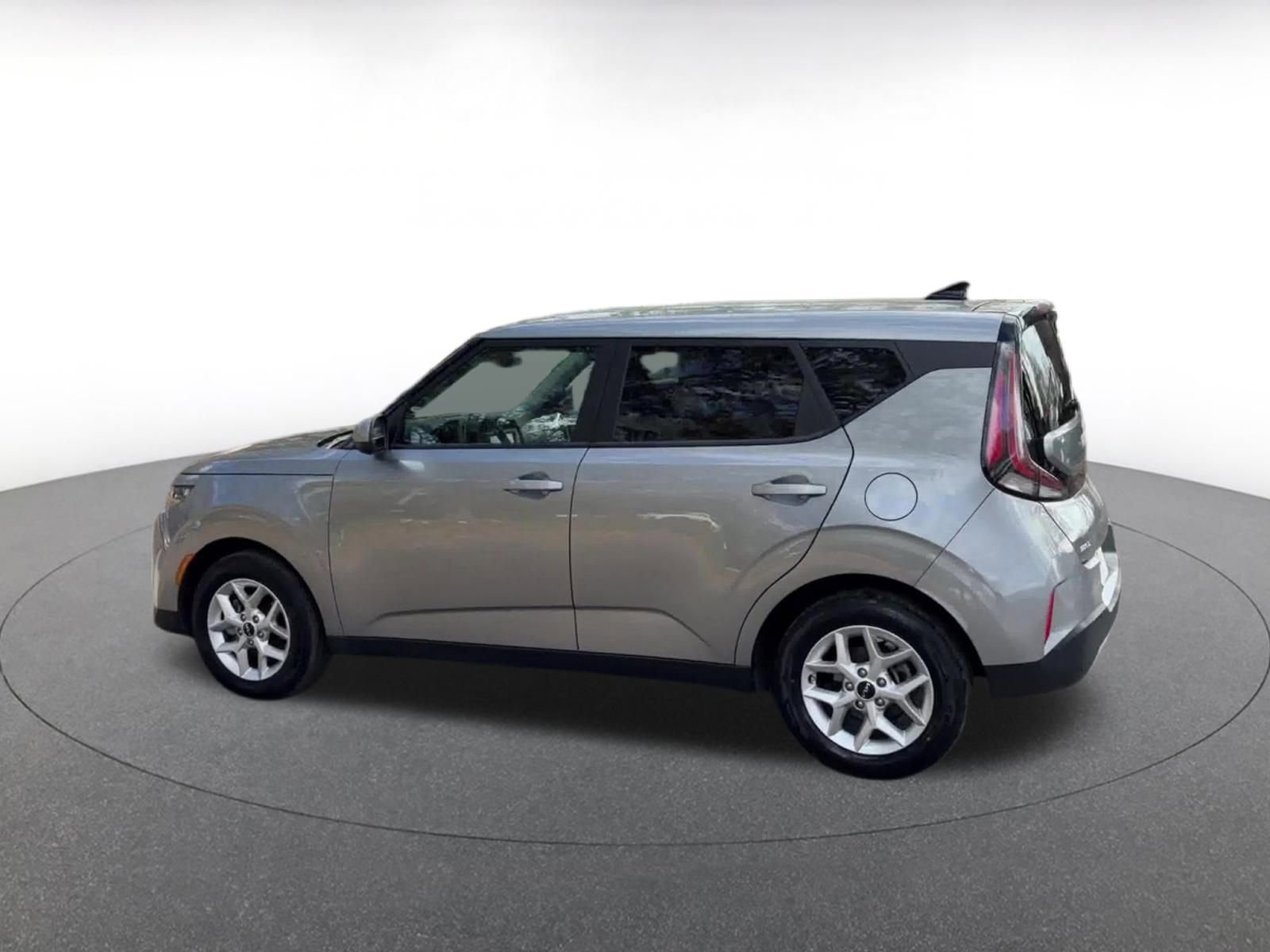 Thumbnail: 2025 Kia Soul - 10