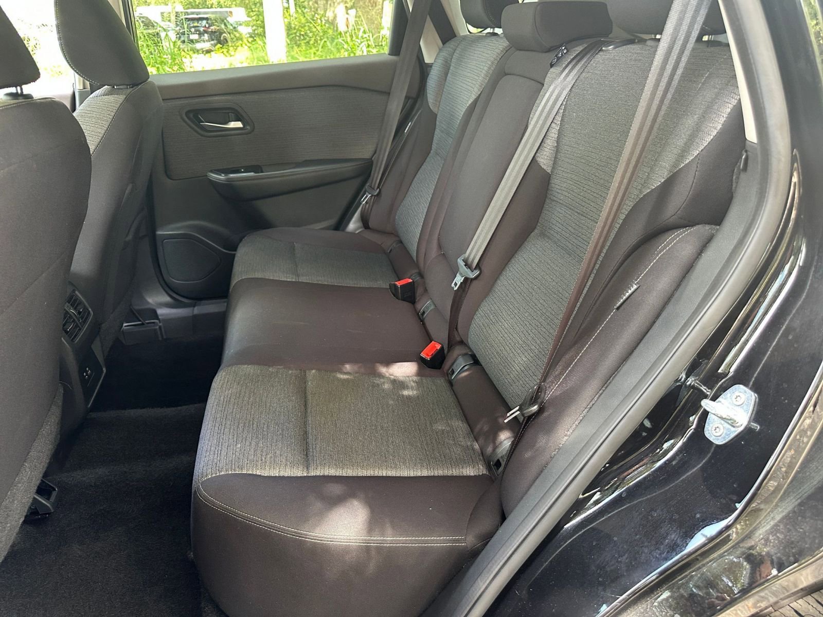 Thumbnail: 2023 Nissan Rogue - 31