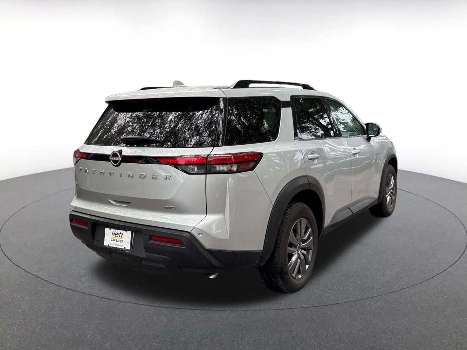 Thumbnail: 2025 Nissan Pathfinder - 12