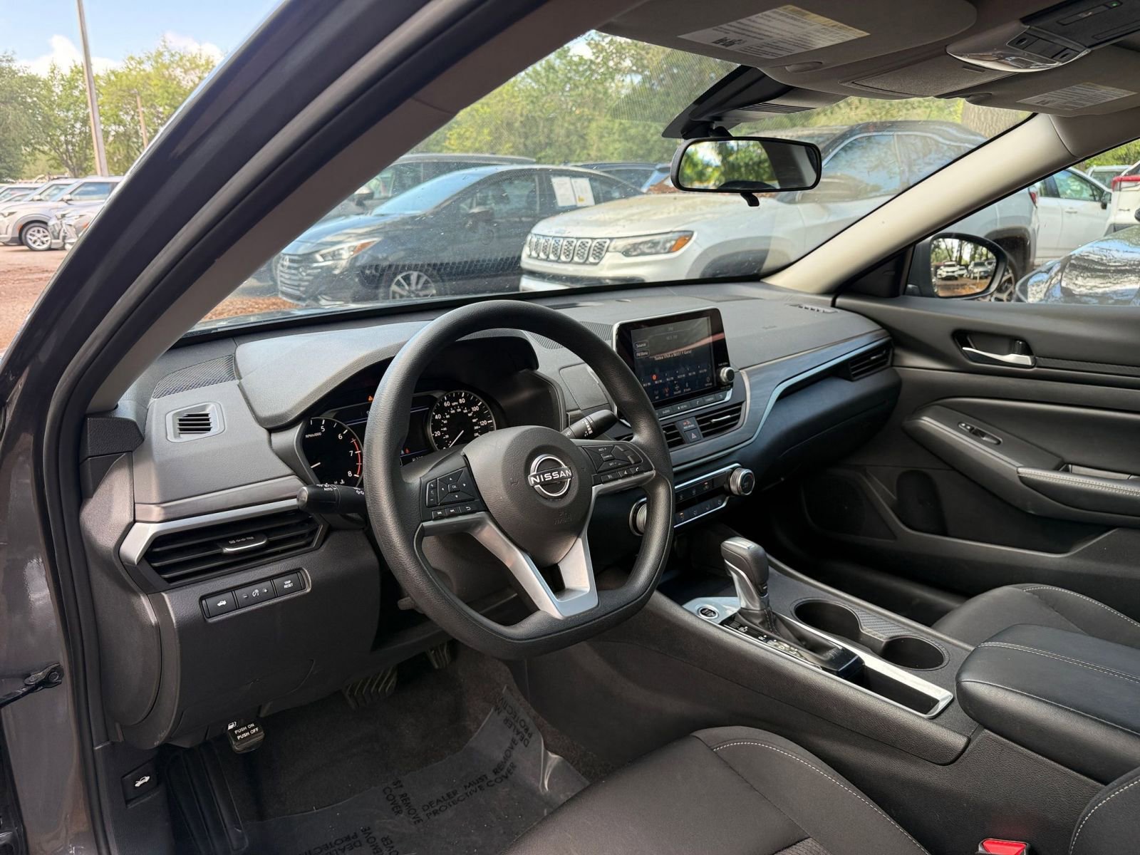 Thumbnail: 2025 Nissan Altima - 31