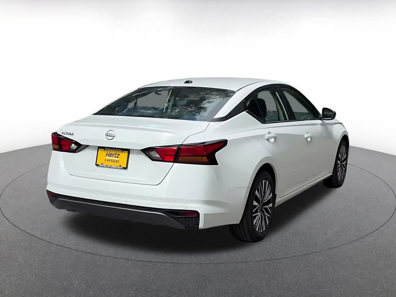 Thumbnail: 2026 Nissan Altima - 11