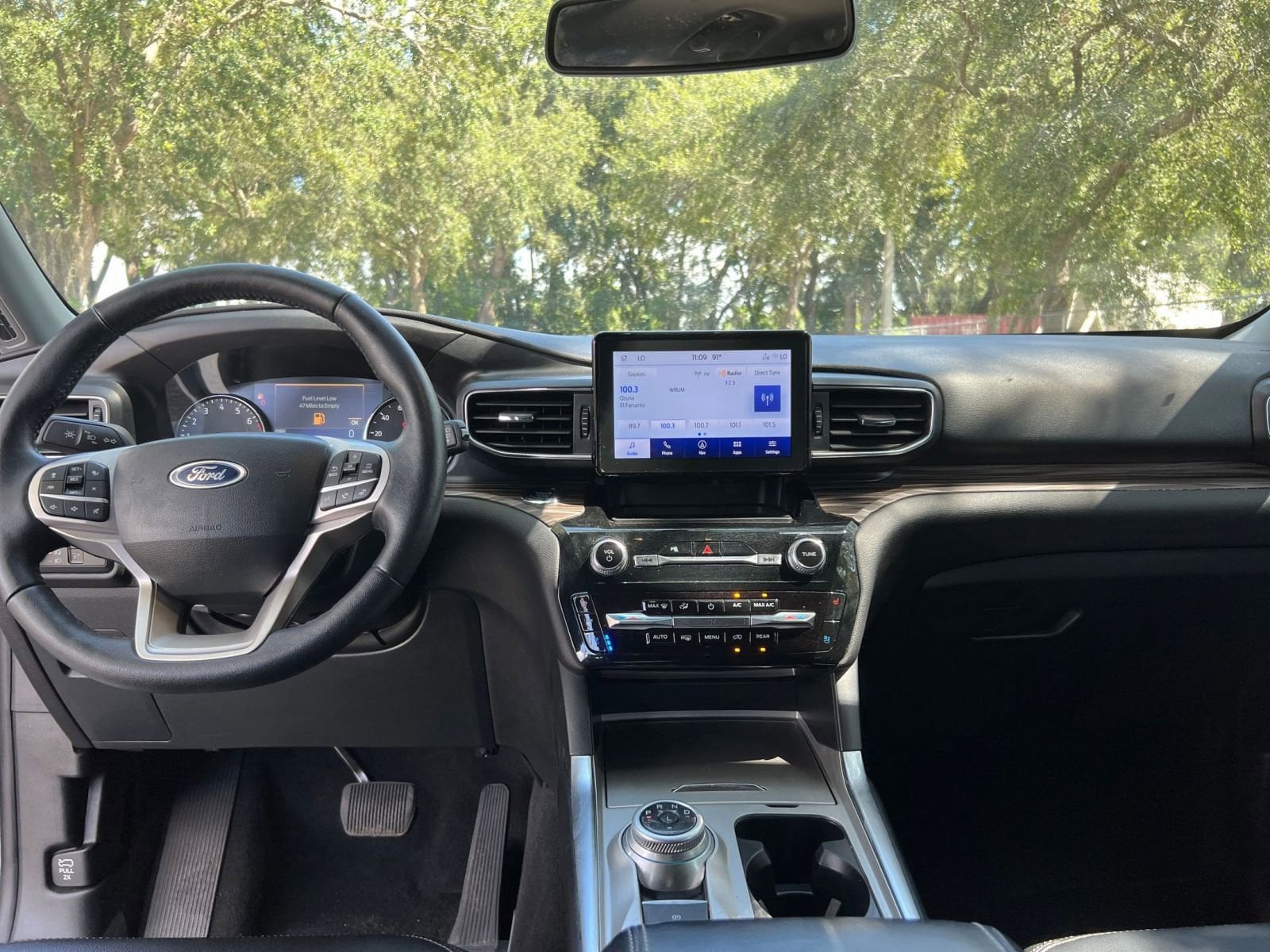 Thumbnail: 2023 Ford Explorer - 27