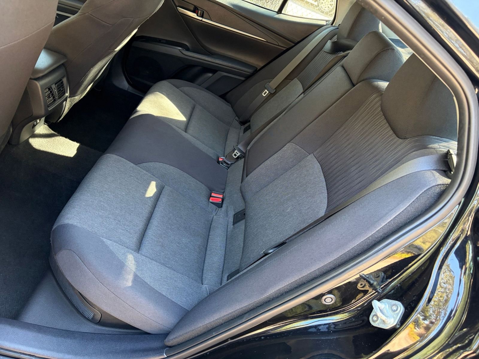 Thumbnail: 2025 Toyota Camry - 33