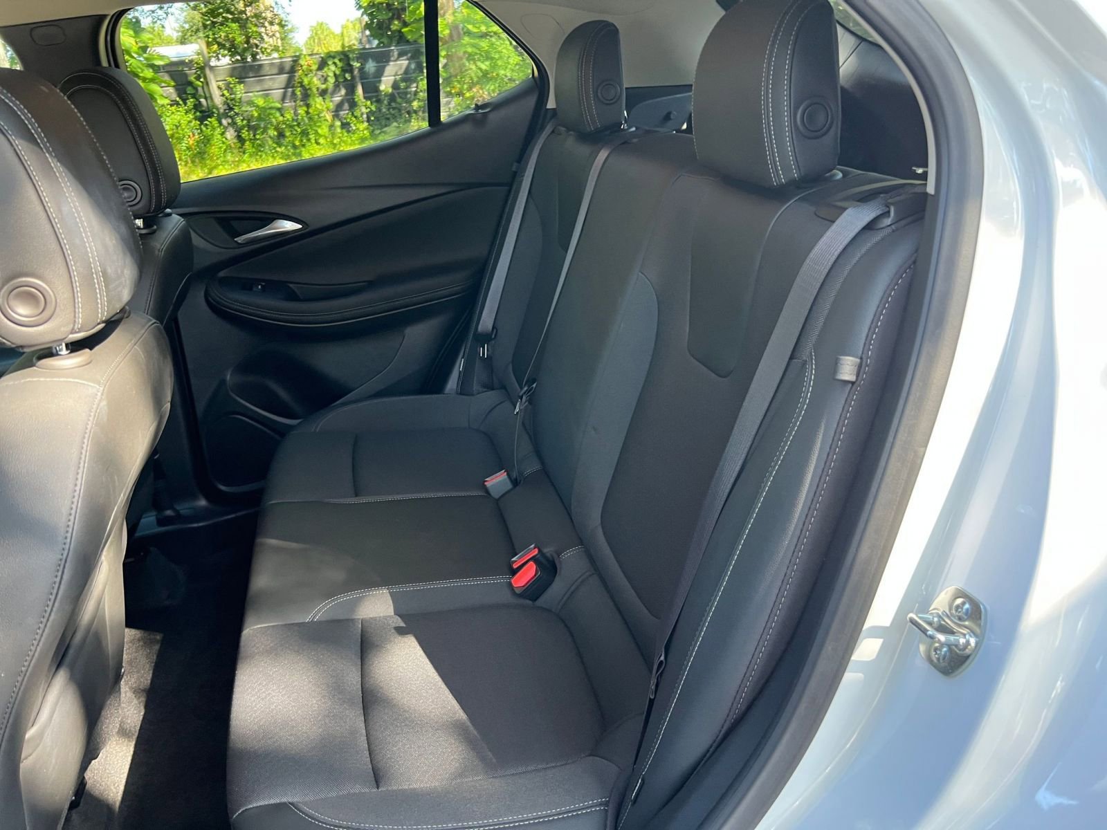 Thumbnail: 2025 Buick Encore GX - 32