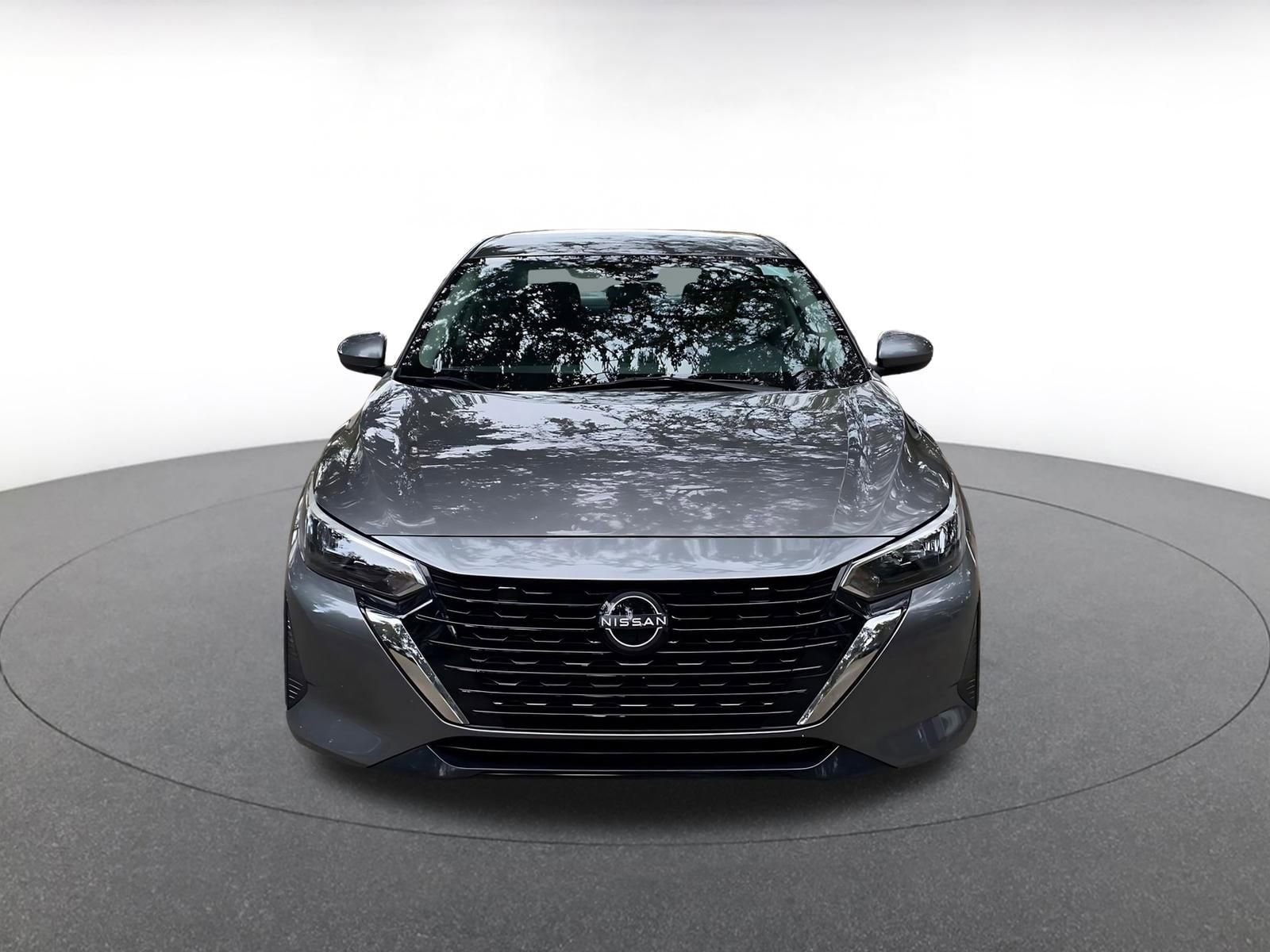 Thumbnail: 2025 Nissan Sentra - 2