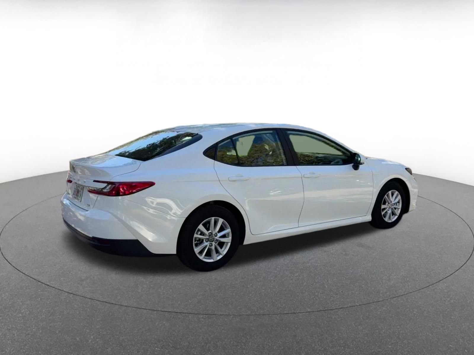 Thumbnail: 2025 Toyota Camry - 15