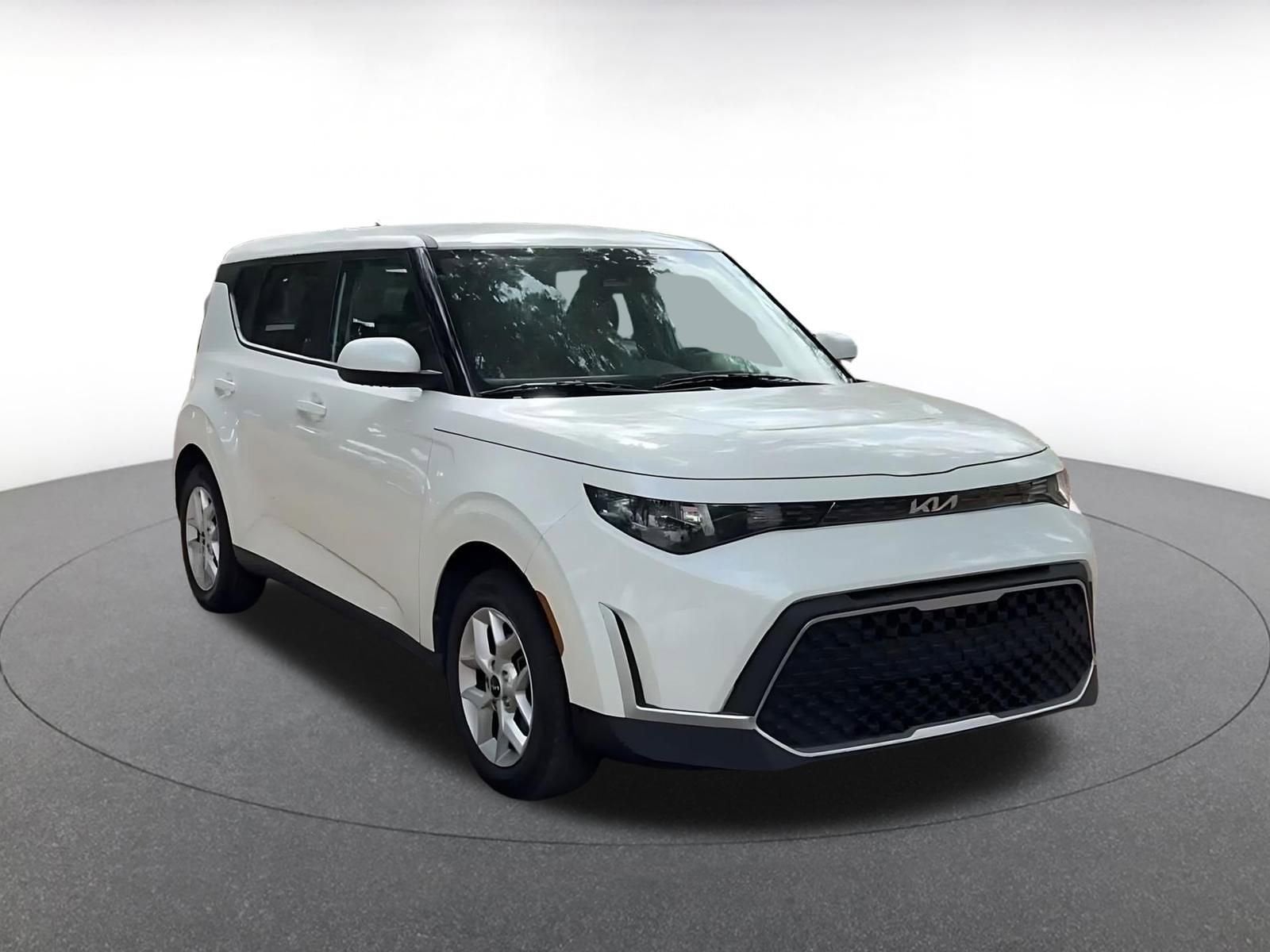 Thumbnail: 2025 Kia Soul - 3