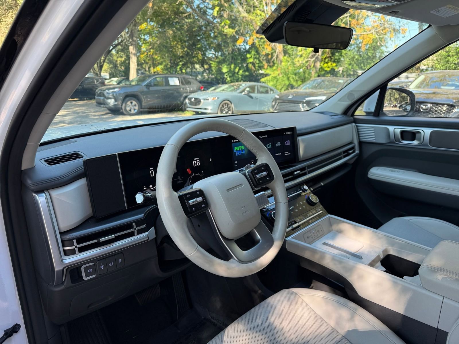 Thumbnail: 2025 Hyundai Santa Fe - 28