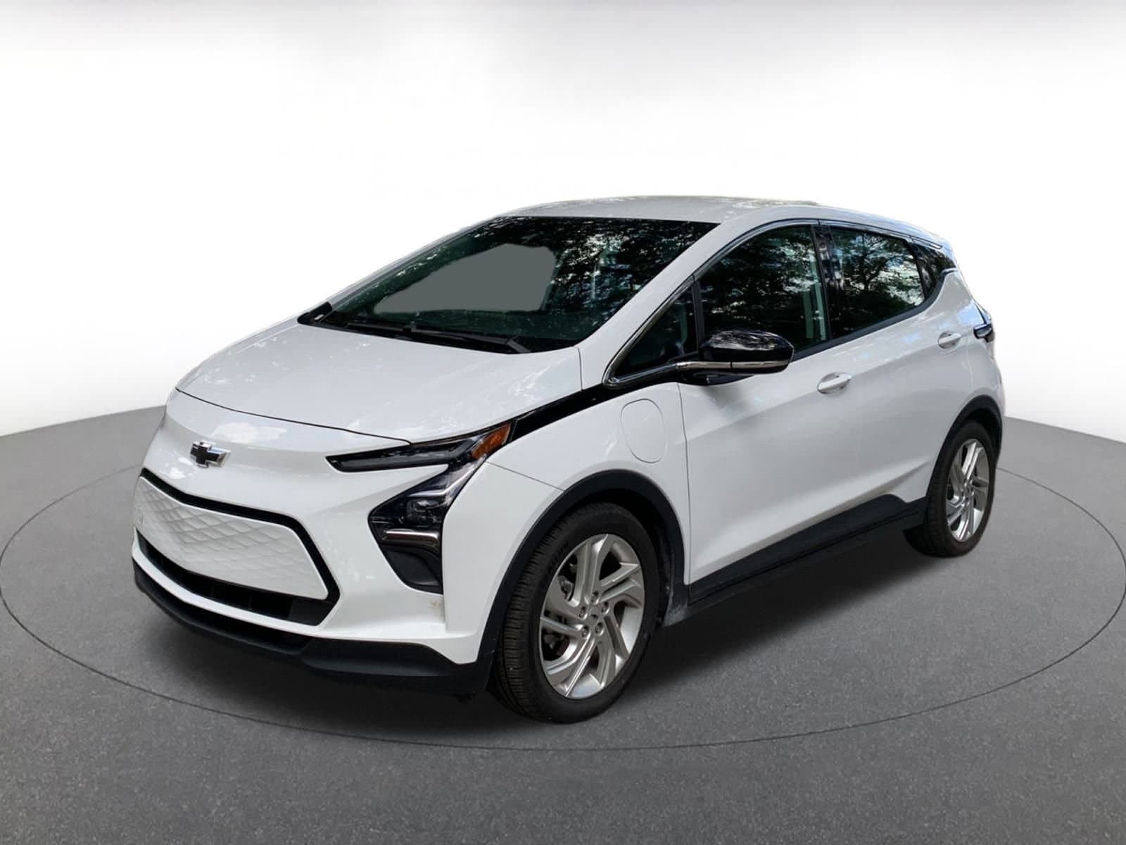 Thumbnail: 2023 Chevrolet Bolt EV - 6