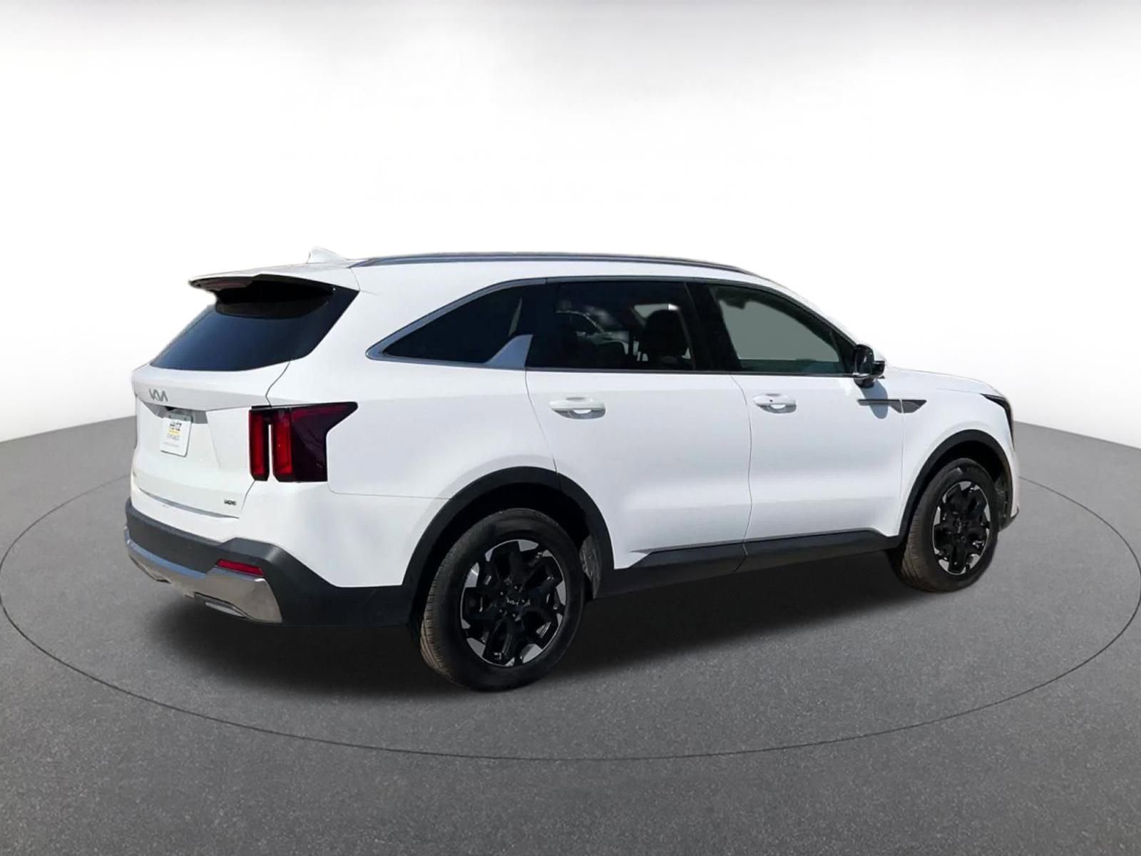 Thumbnail: 2024 Kia Sorento - 15