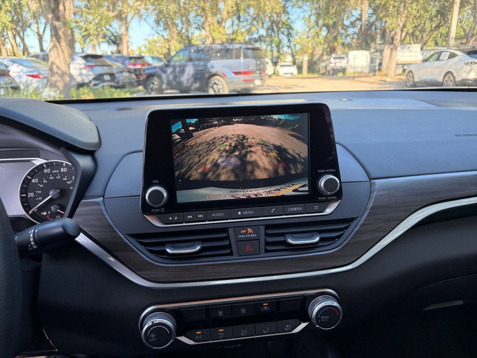 Thumbnail: 2025 Nissan Altima - 17