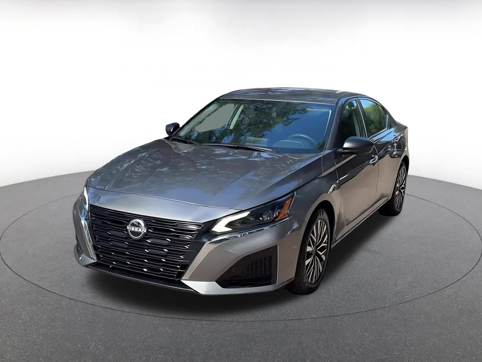 Thumbnail: 2025 Nissan Altima - 7