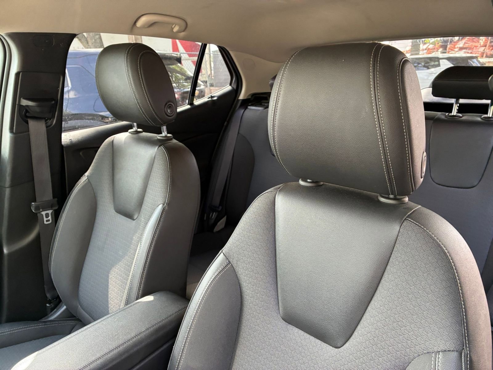 Thumbnail: 2025 Buick Encore GX - 35