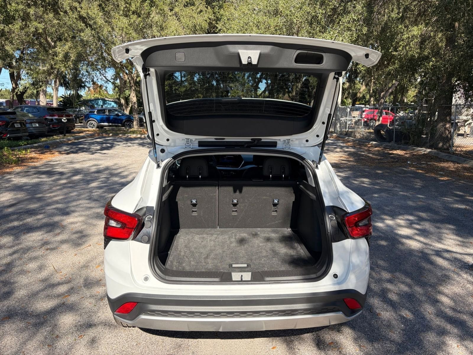 Thumbnail: 2025 Chevrolet Trax - 24