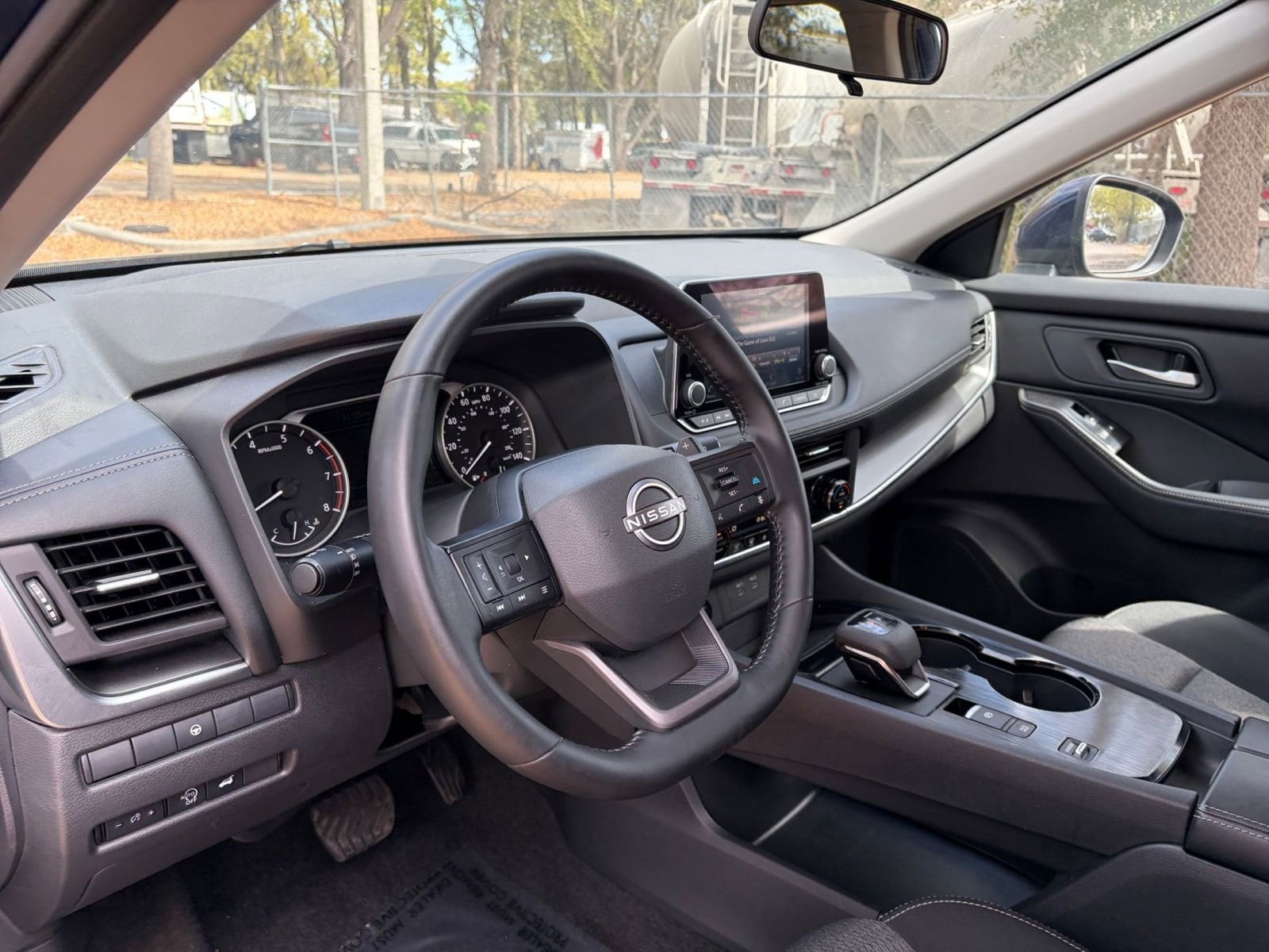 Thumbnail: 2025 Nissan Rogue - 31