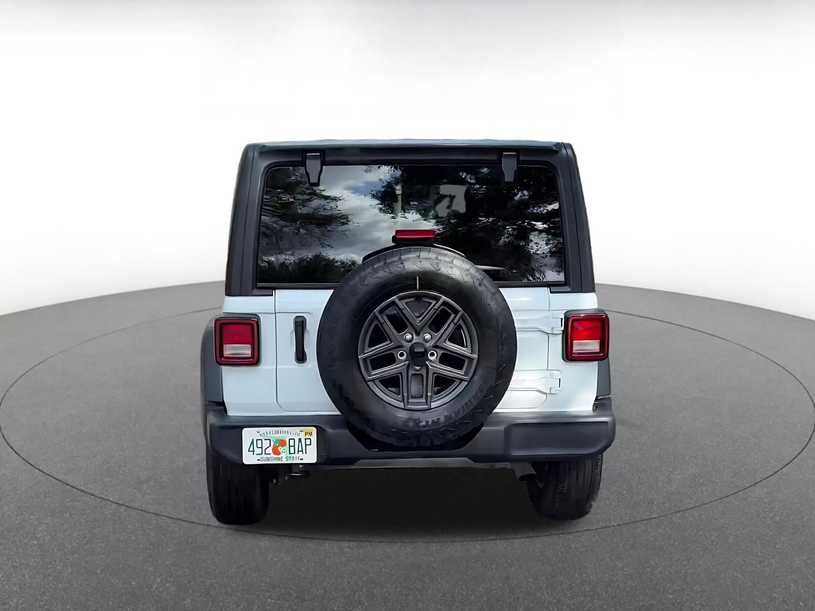 Thumbnail: 2025 Jeep Wrangler - 12