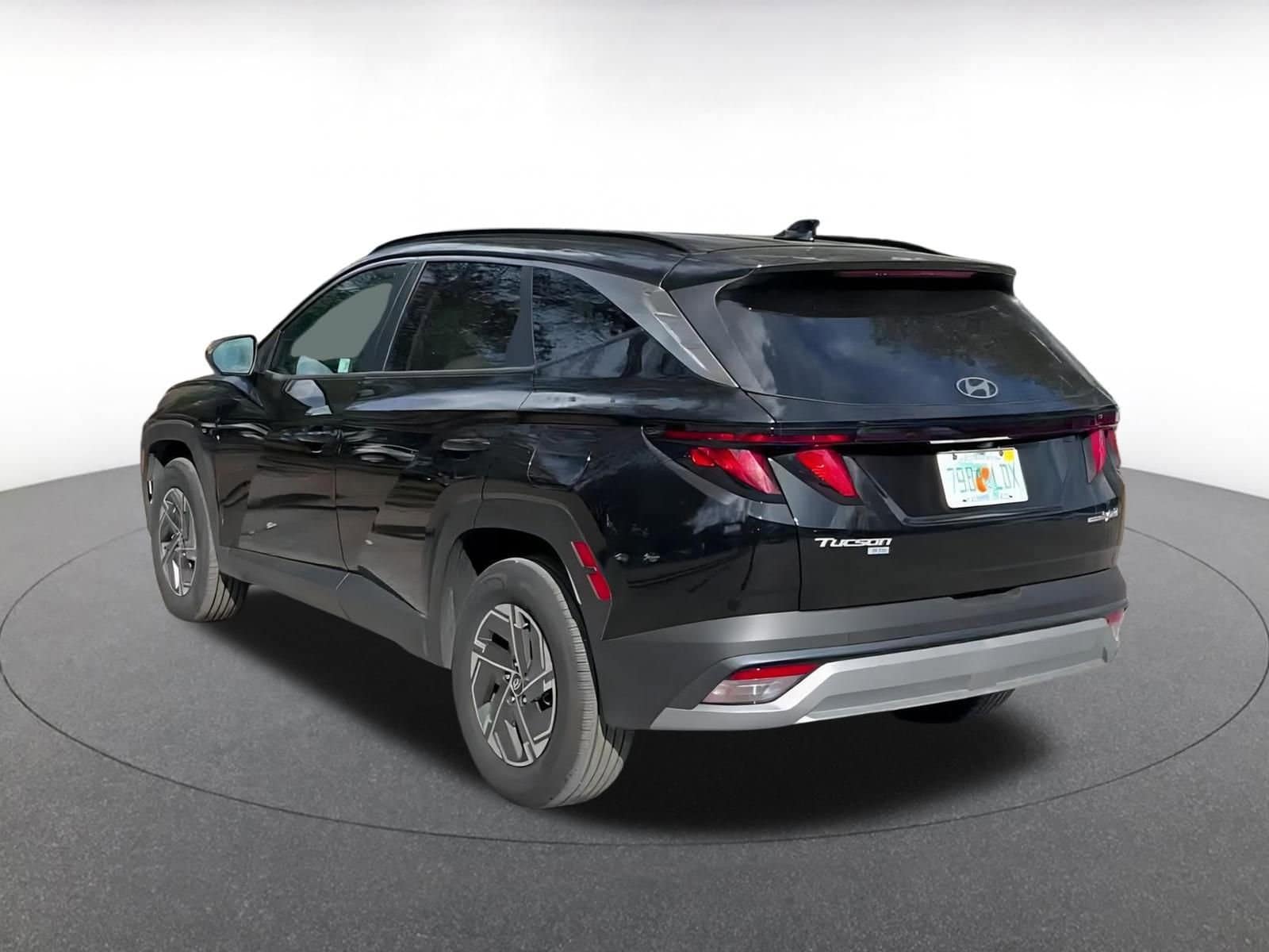 Thumbnail: 2025 Hyundai Tucson - 11