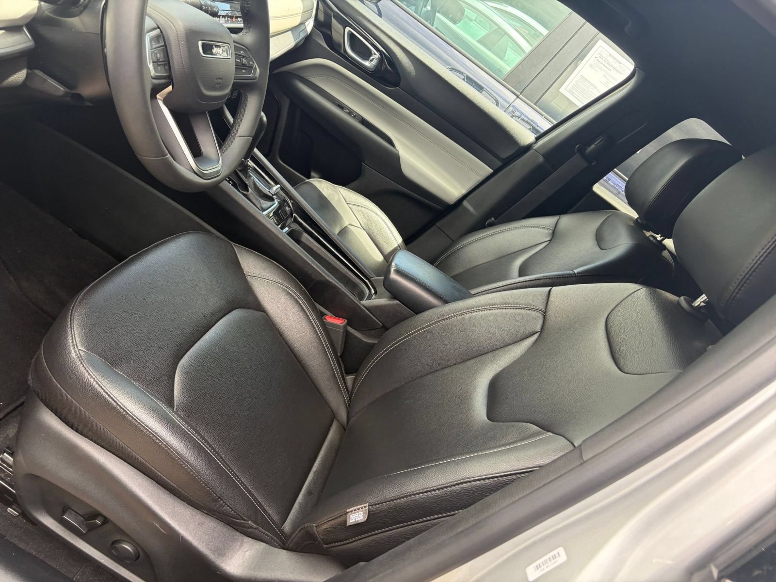 Thumbnail: 2025 Jeep Compass - 35