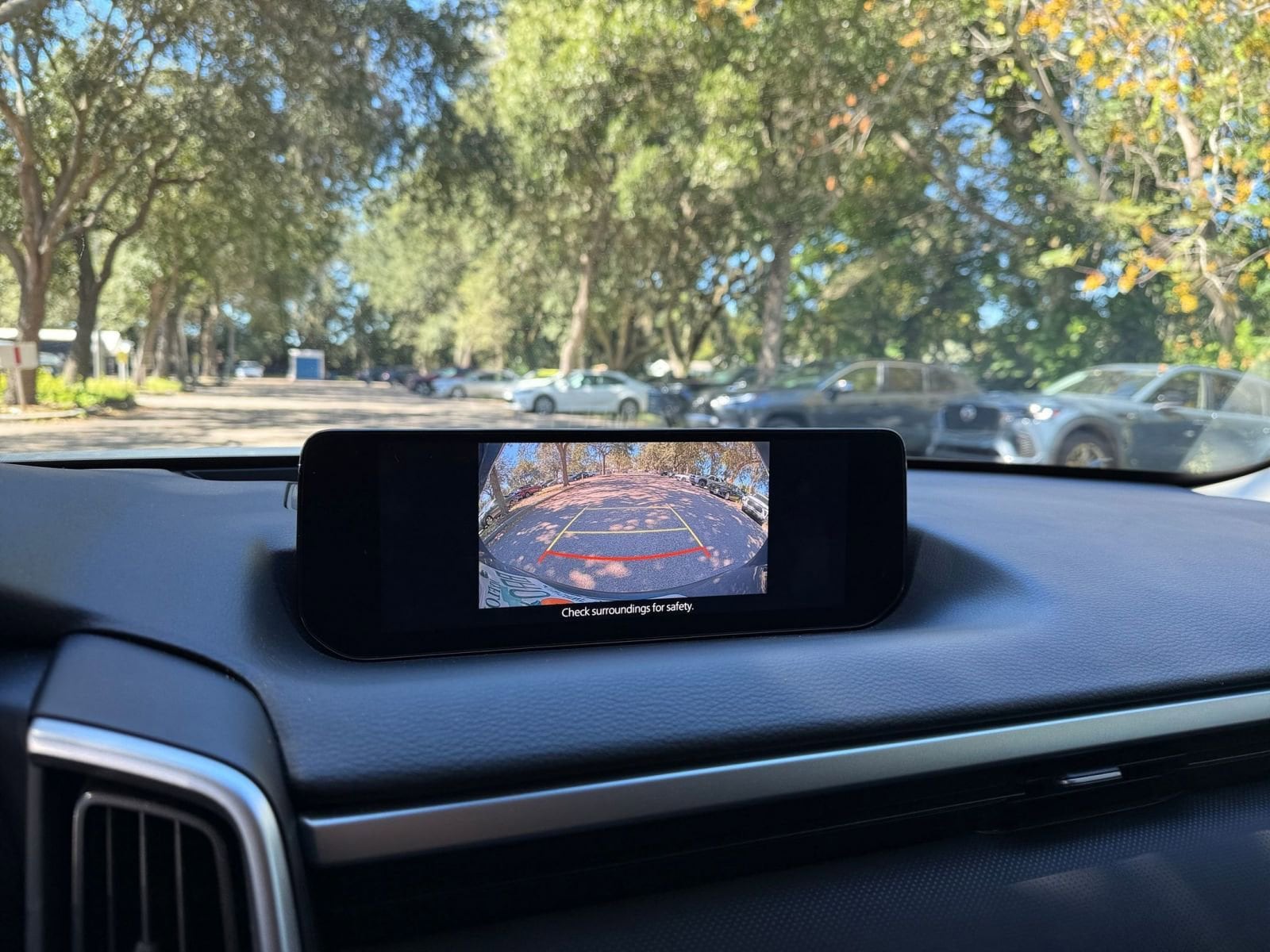 Thumbnail: 2025 Mazda CX-50 - 17