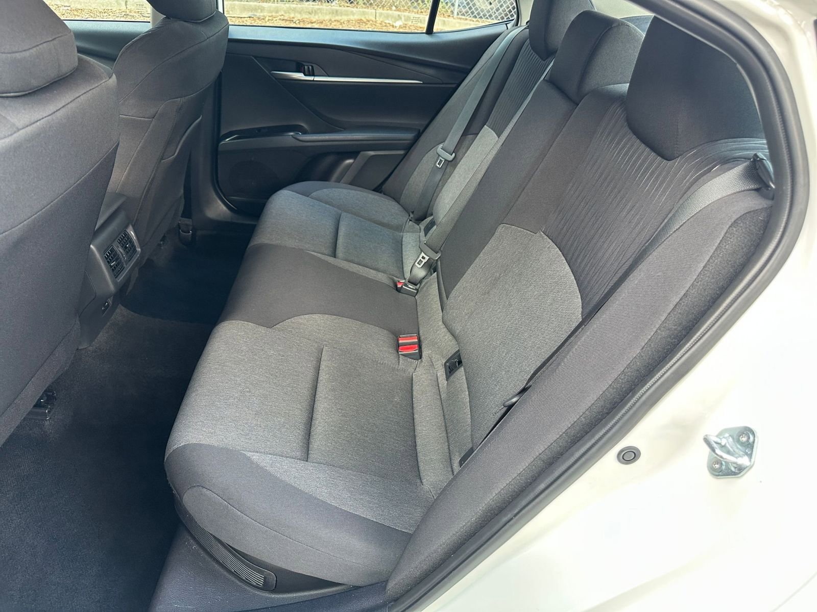 Thumbnail: 2025 Toyota Camry - 31