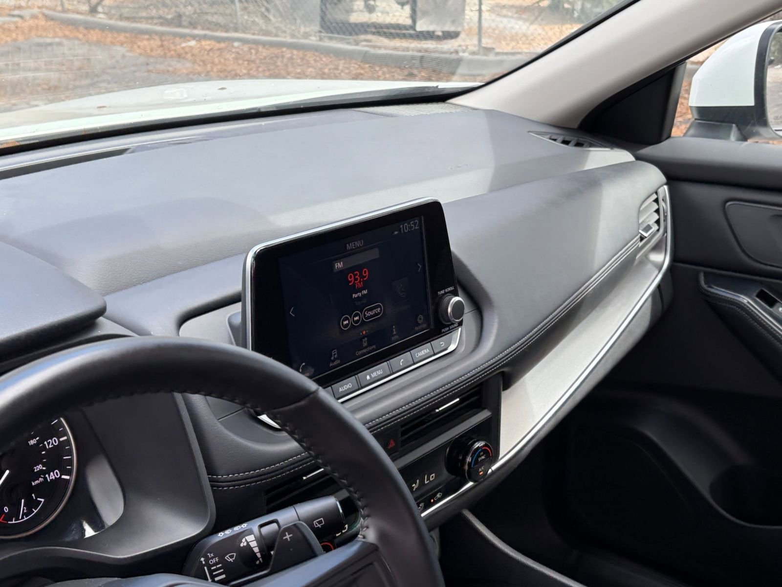 Thumbnail: 2025 Nissan Rogue - 32