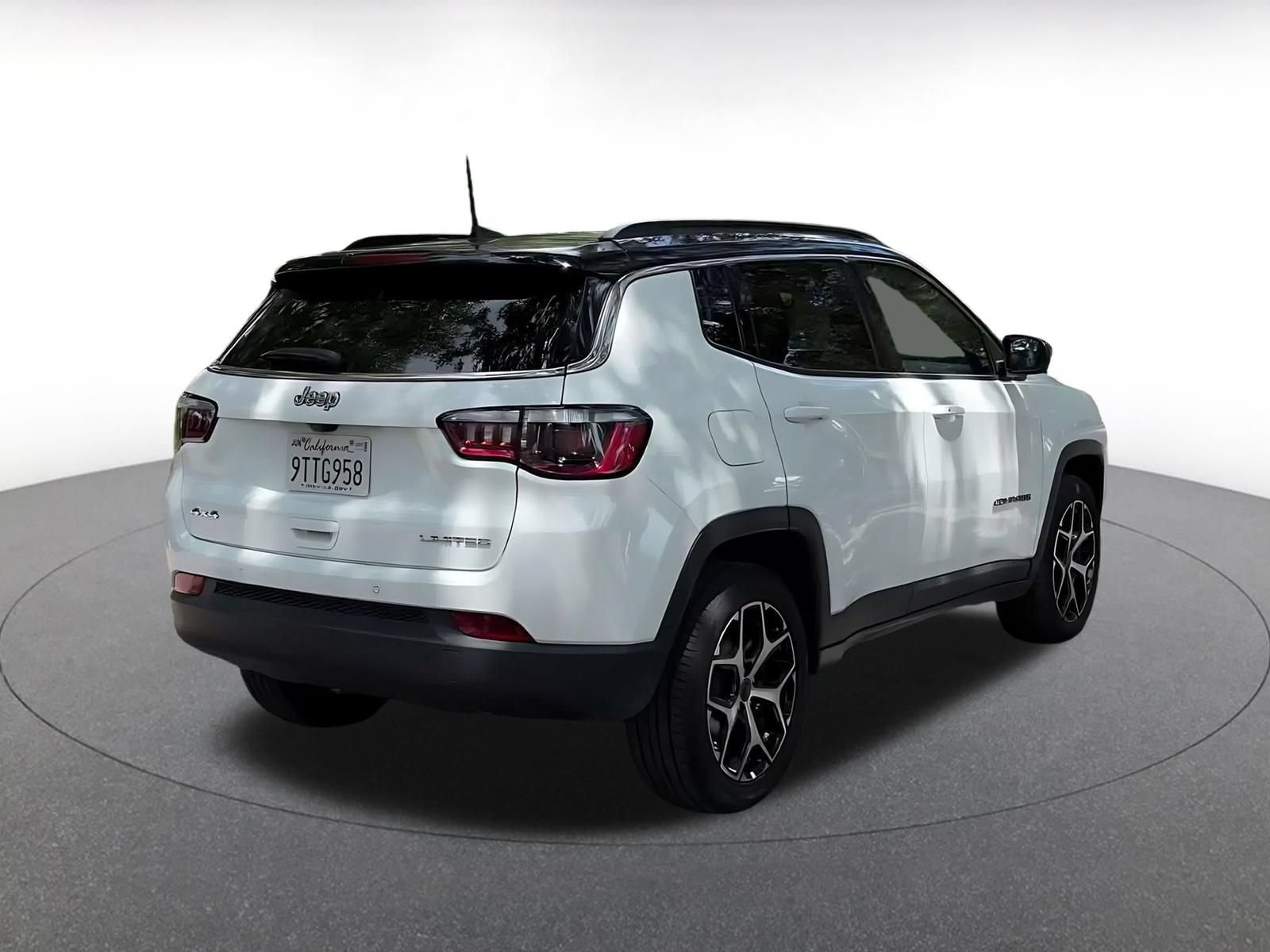 Thumbnail: 2025 Jeep Compass - 12
