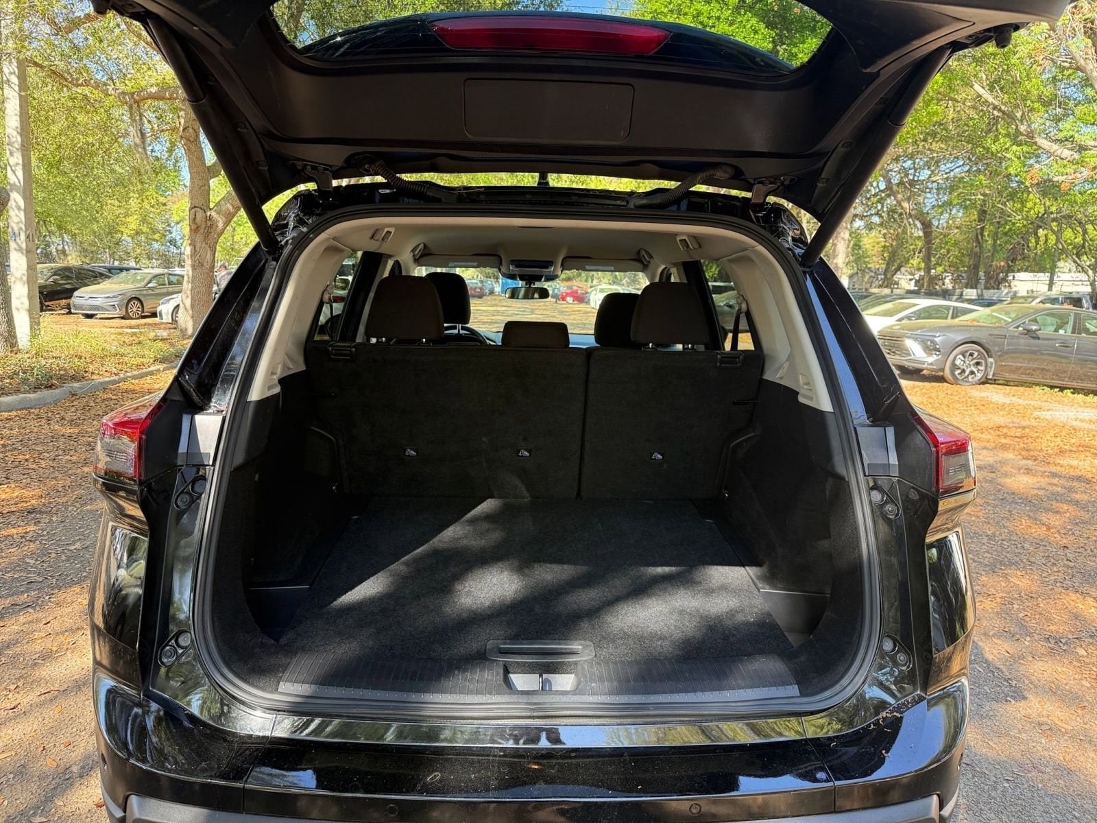 Thumbnail: 2025 Nissan Rogue - 25