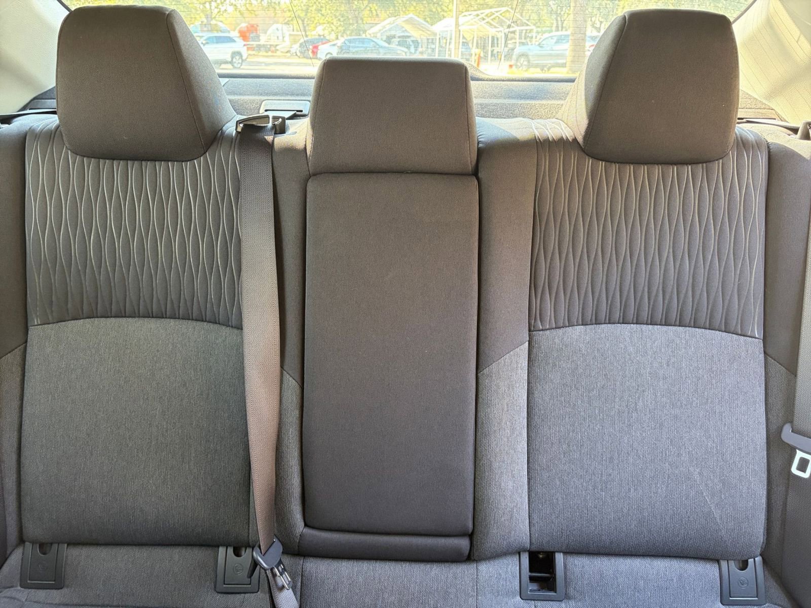 Thumbnail: 2025 Toyota Camry - 32