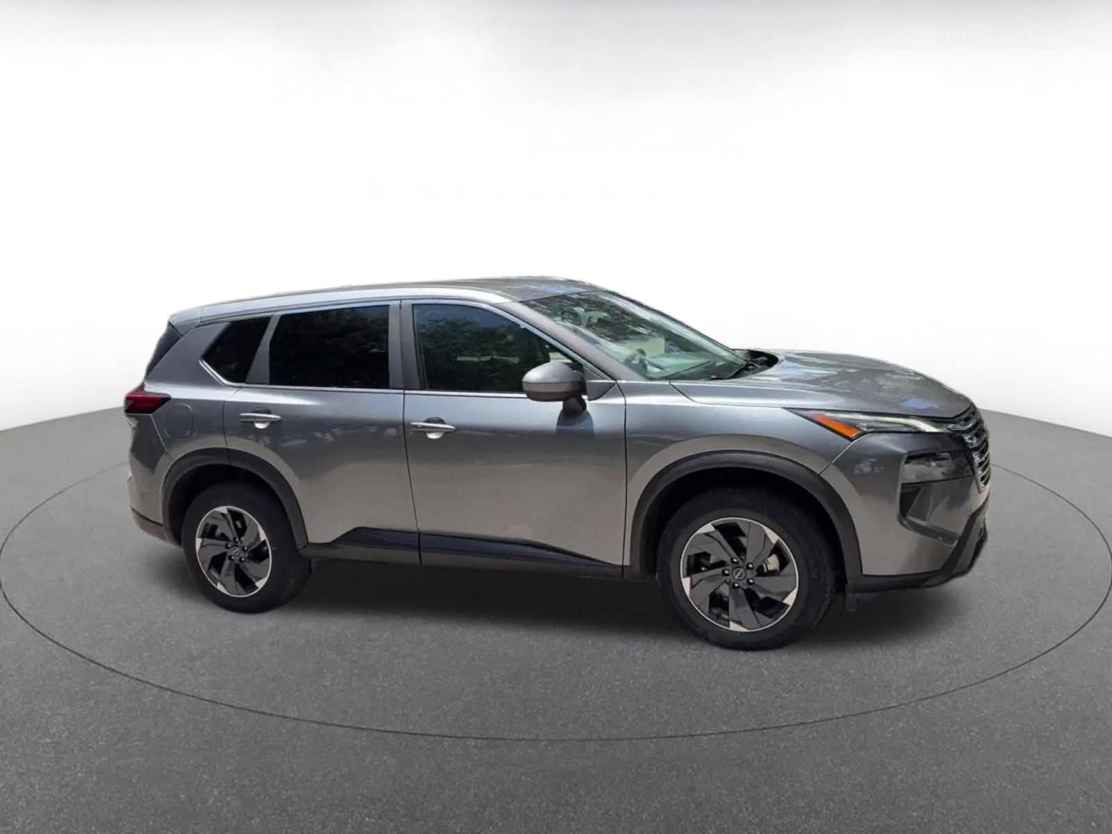 Thumbnail: 2025 Nissan Rogue - 2