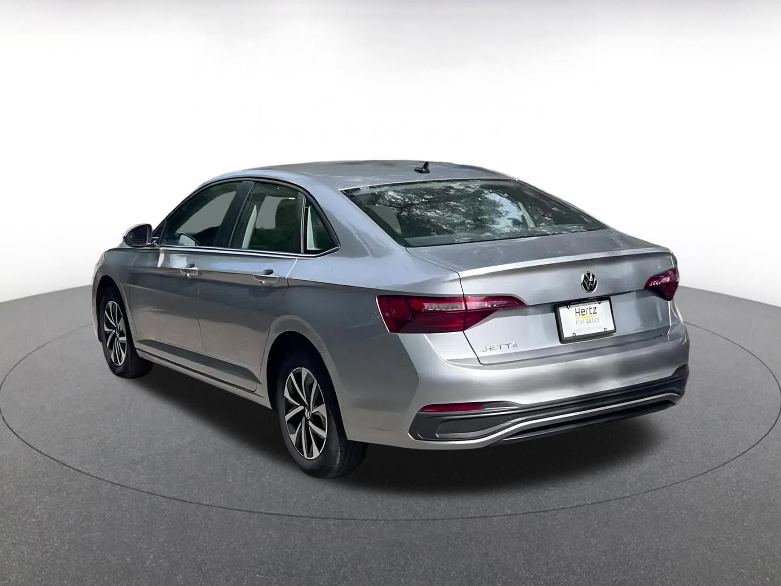 Thumbnail: 2024 Volkswagen Jetta - 11
