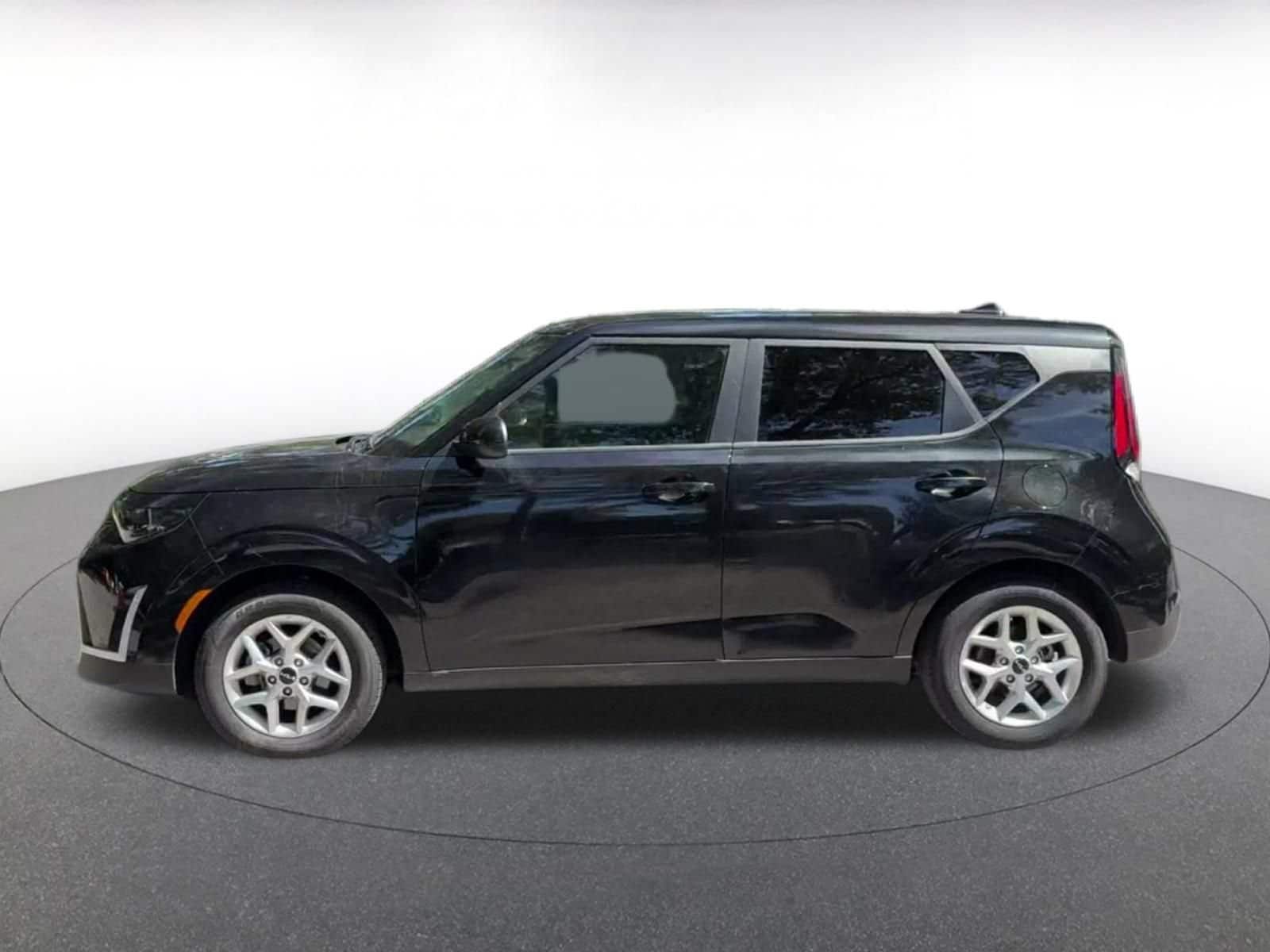 Thumbnail: 2025 Kia Soul - 9