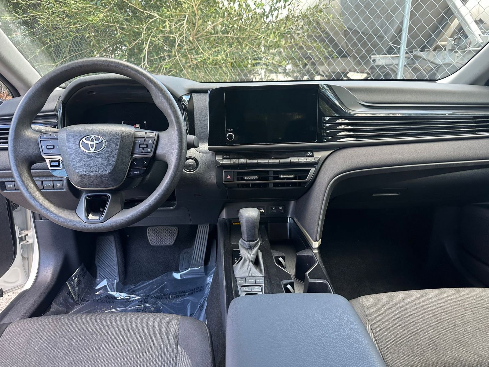 Thumbnail: 2025 Toyota Camry - 27