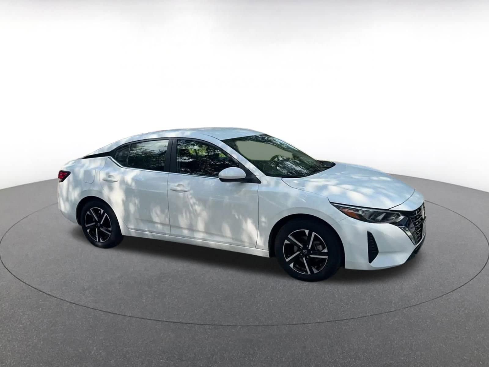 Thumbnail: 2024 Nissan Sentra - 2