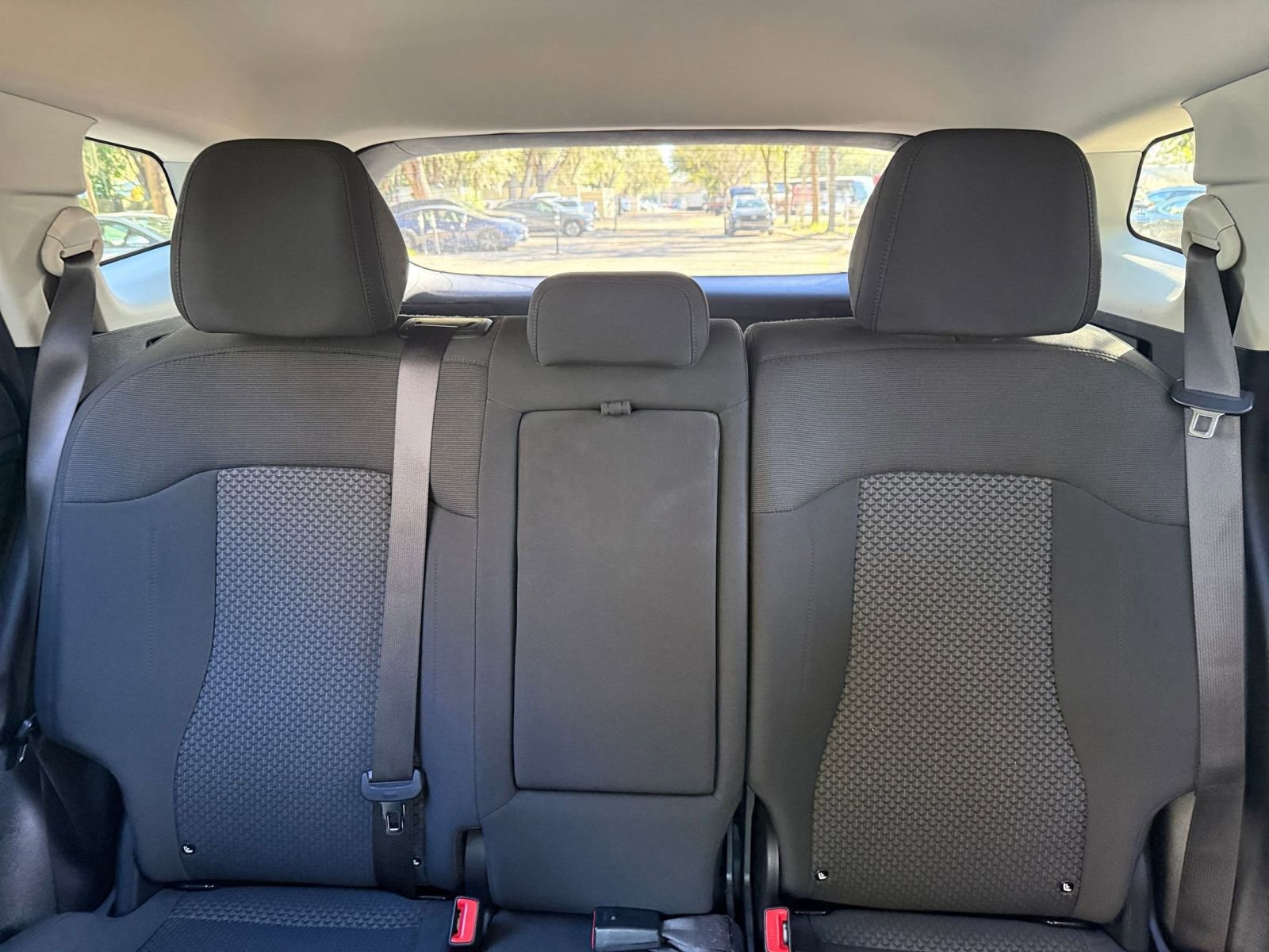 Thumbnail: 2025 Kia Sportage - 33