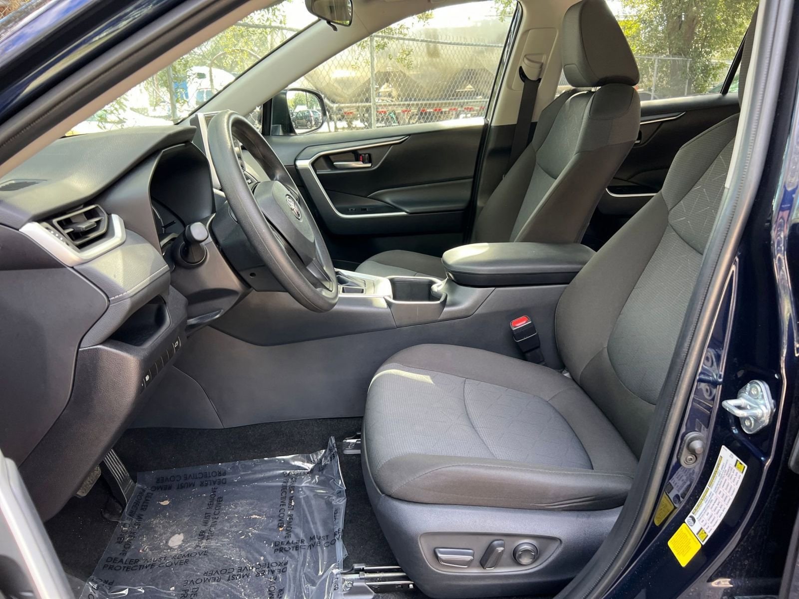 Thumbnail: 2025 Toyota RAV4 - 21