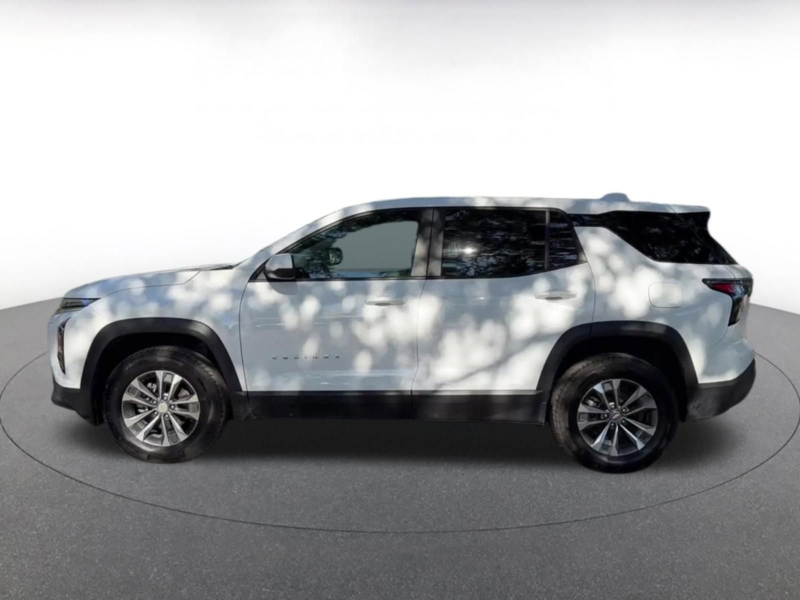 Thumbnail: 2025 Chevrolet Equinox - 9