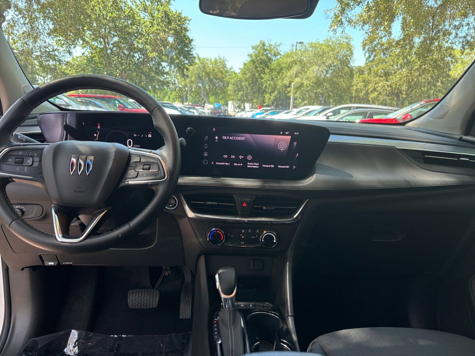 Thumbnail: 2025 Buick Encore GX - 32