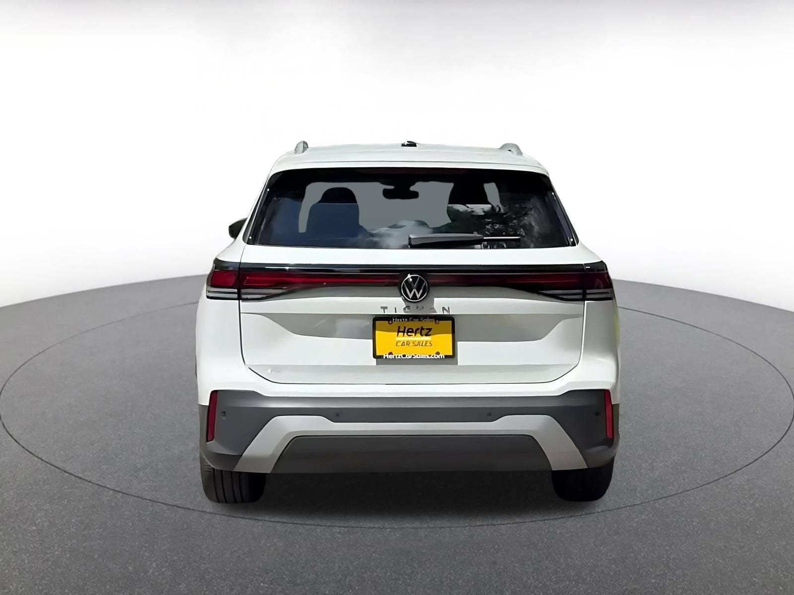 Thumbnail: 2026 Volkswagen Tiguan - 13