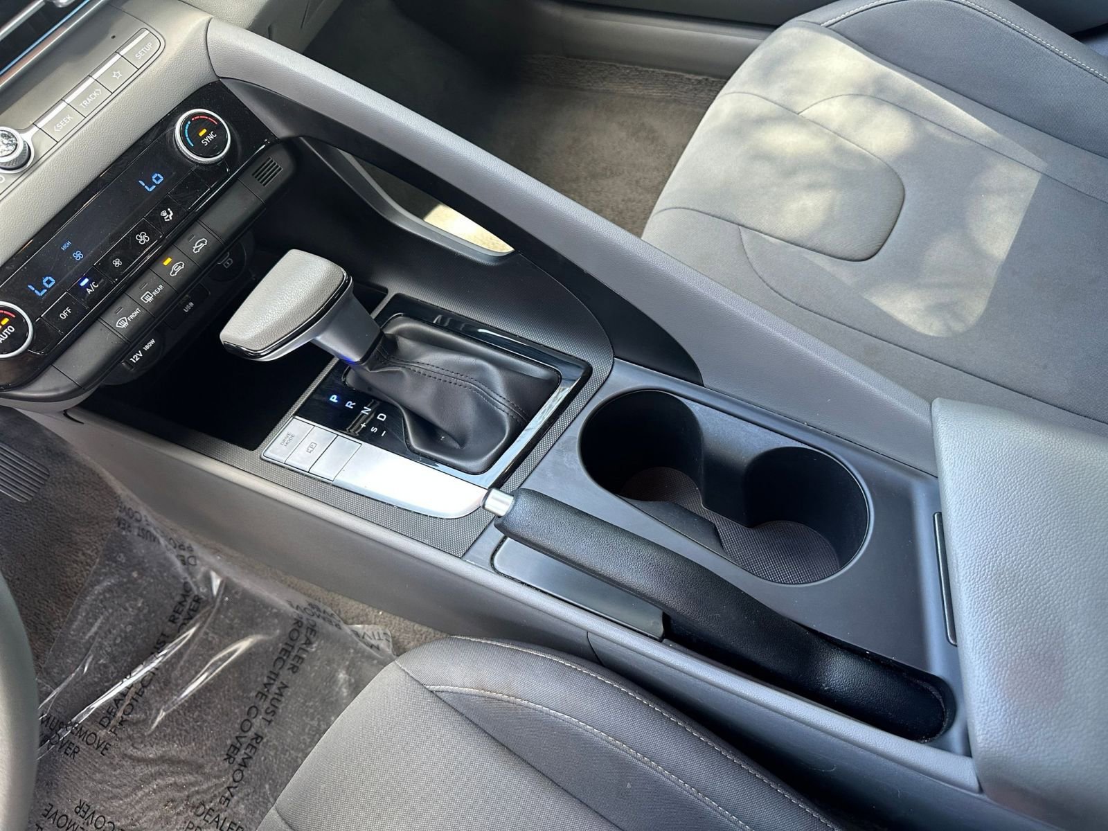 Thumbnail: 2024 Hyundai Elantra - 35